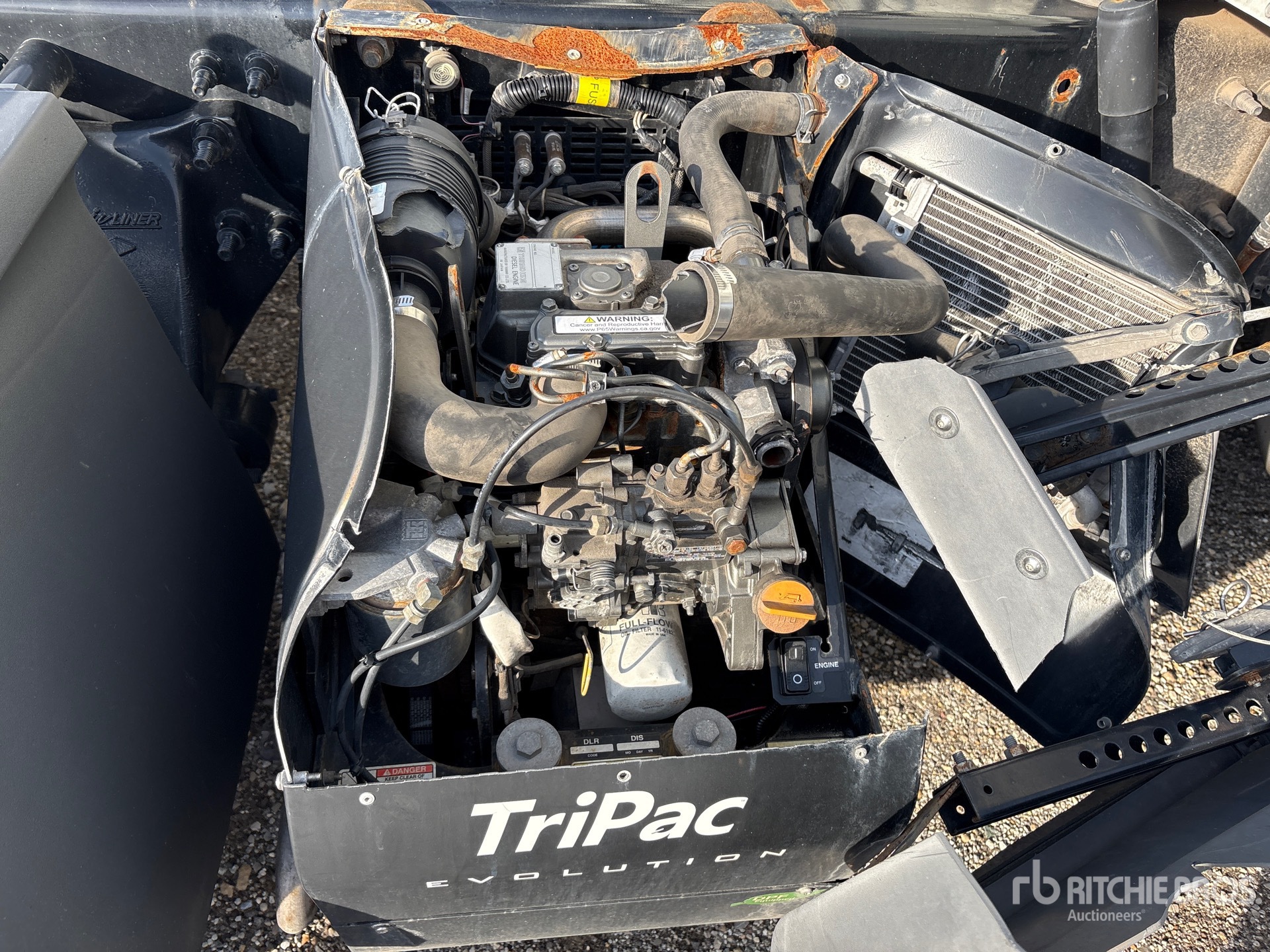 2020 Freightliner CASCADIA 126