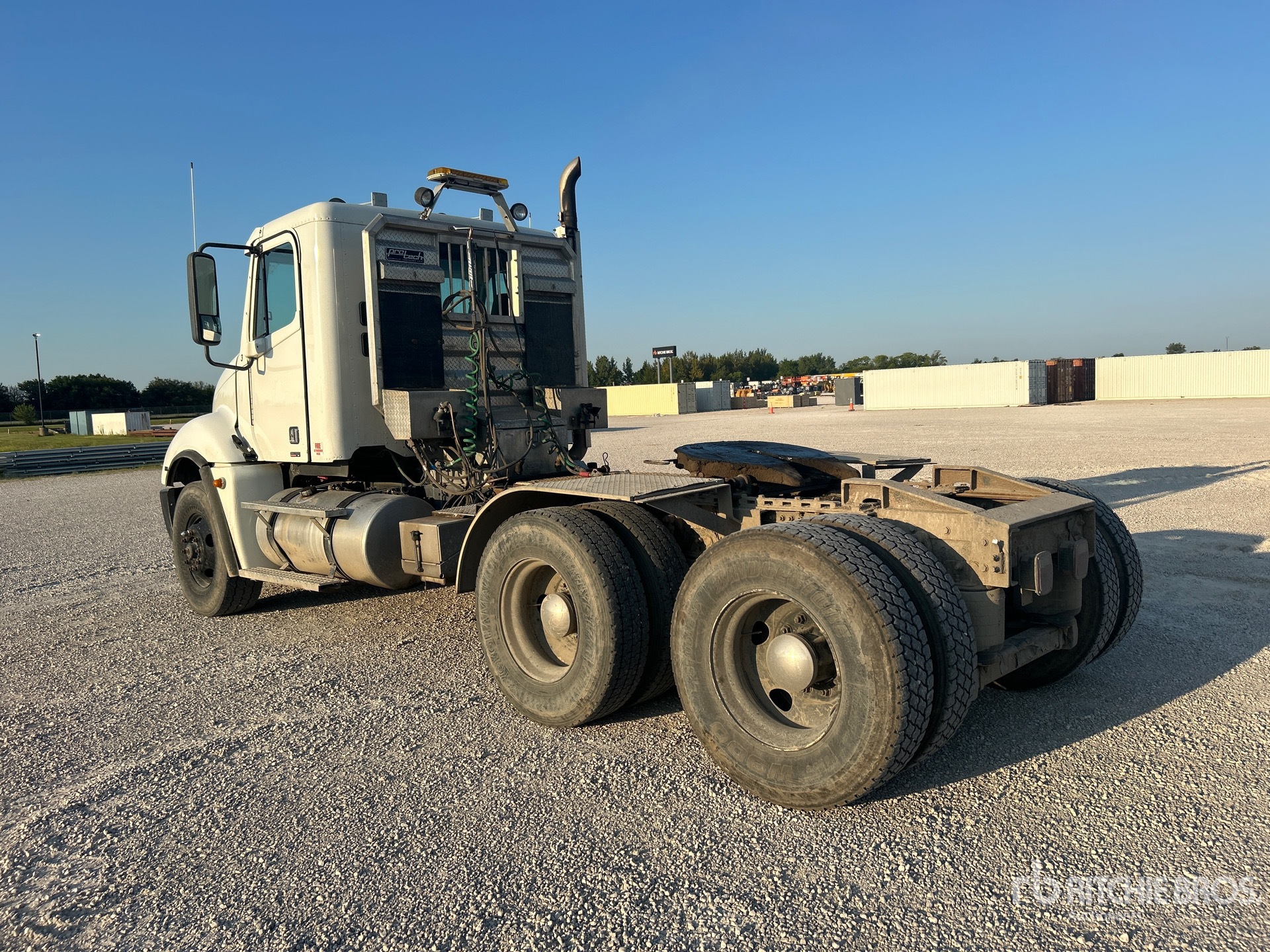 2010 Freightliner COLUMBIA 112