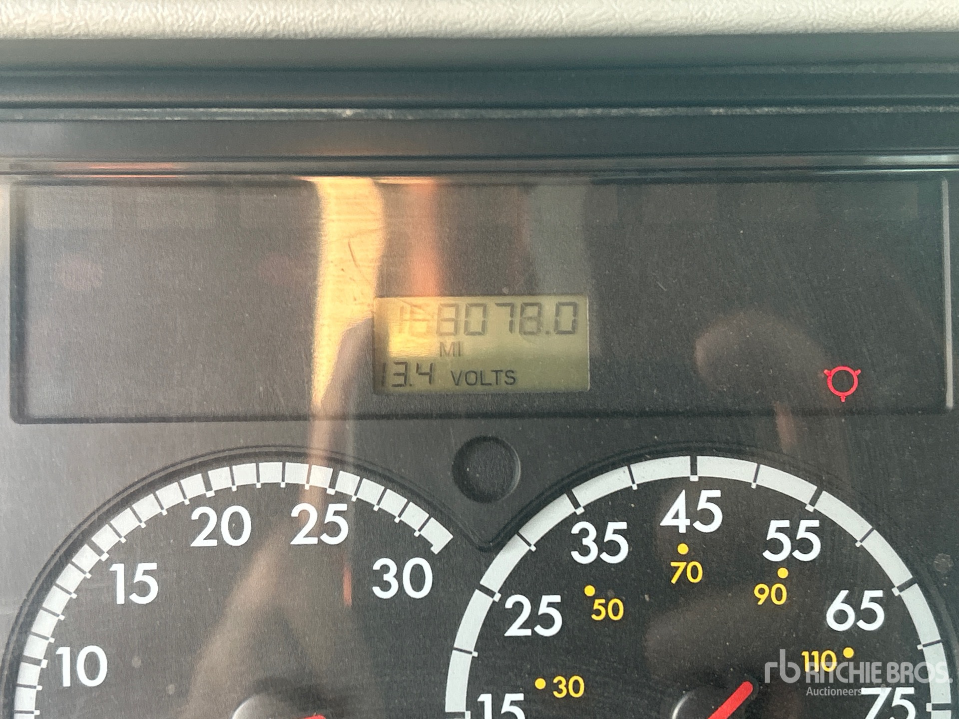 2010 Freightliner COLUMBIA 112