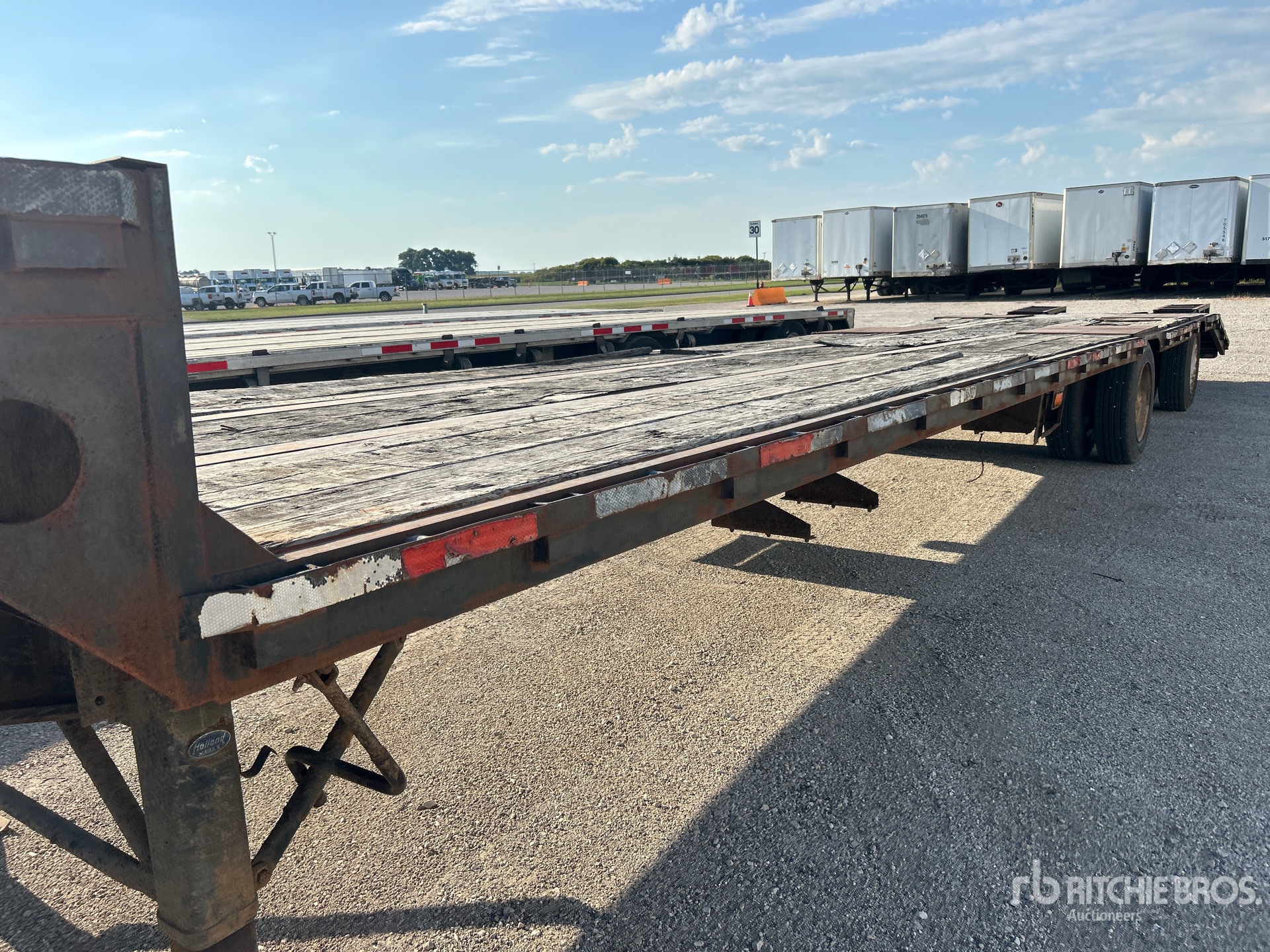 2003 BWS 53 ft T/A Spread Axle