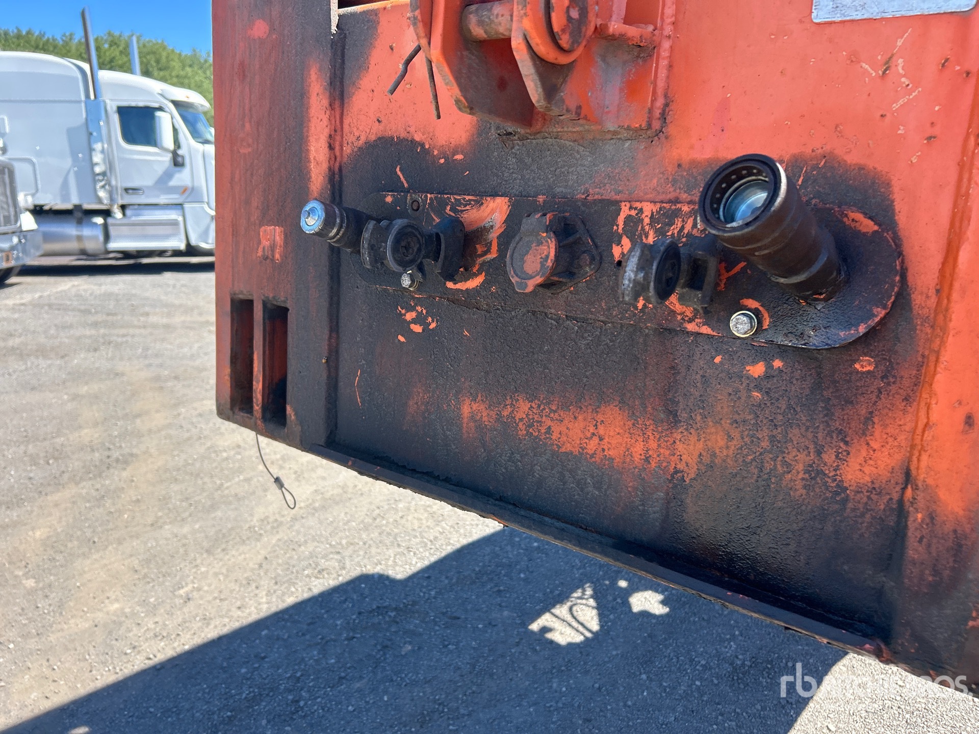 2009 Trail King TK120HDG