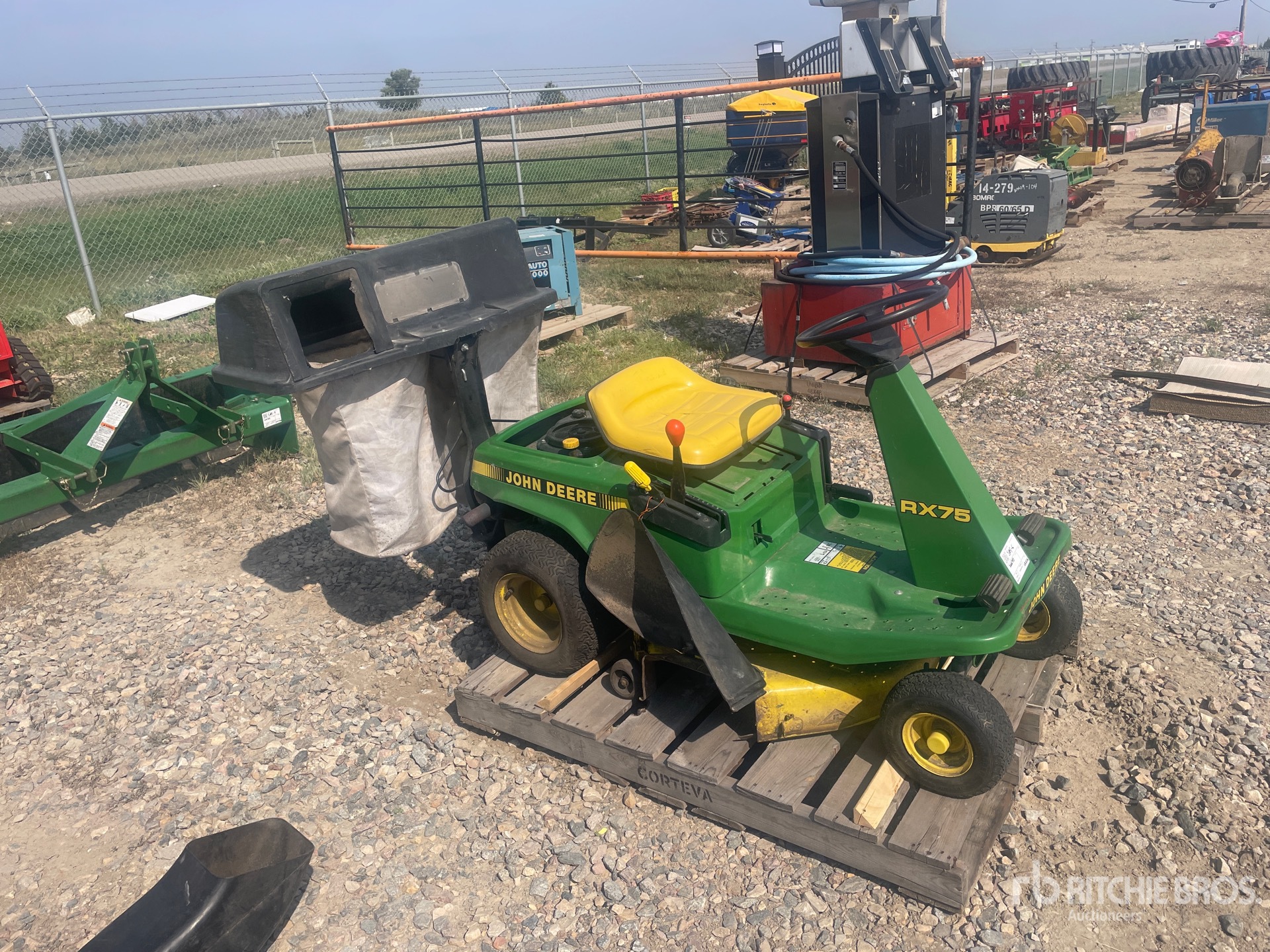 John Deere RX75