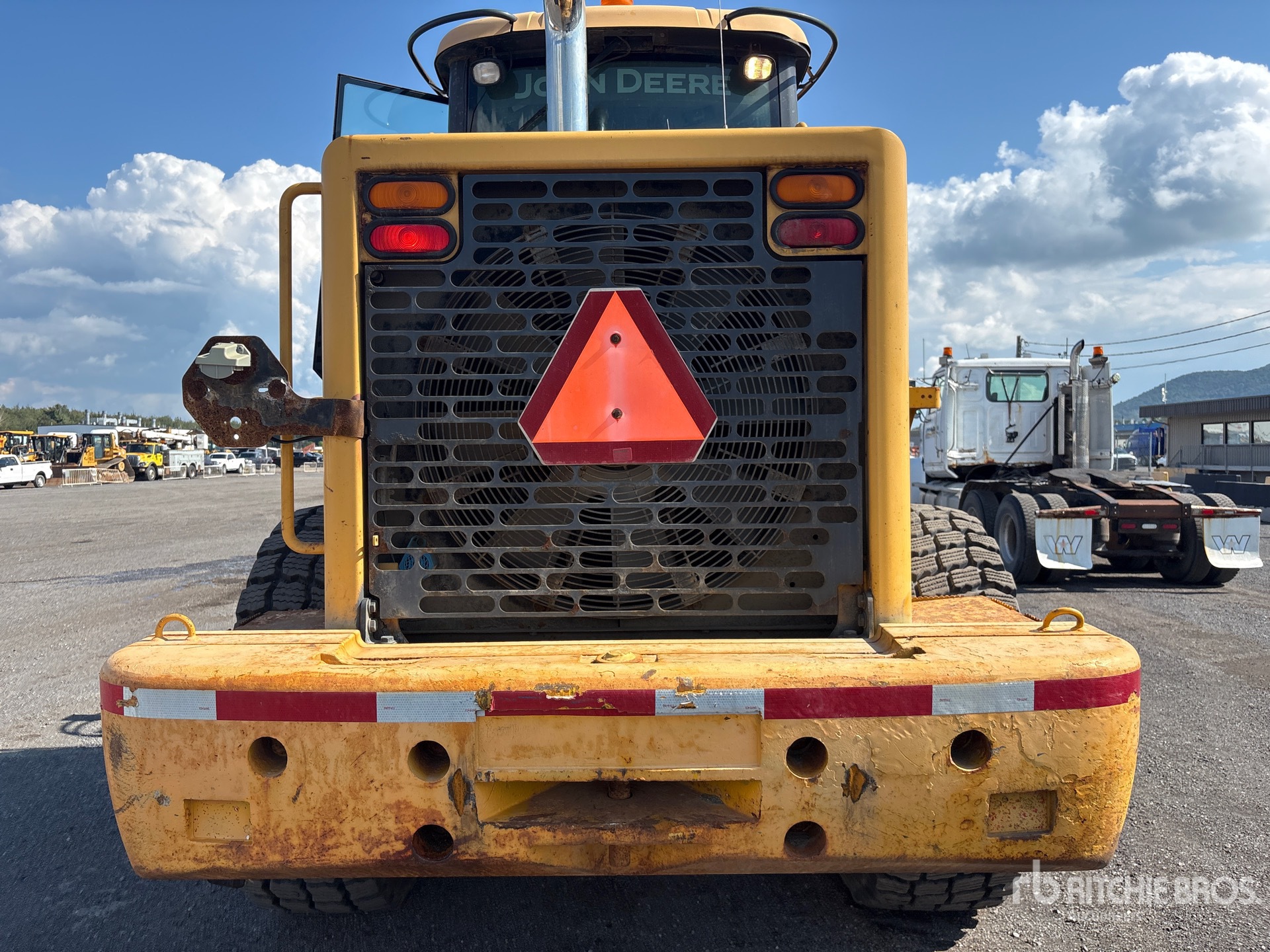 2003 John Deere TC62H