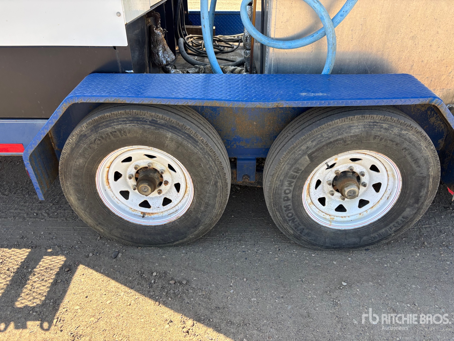 2019 Load Trail T/A 26 FT COMBO UNIT