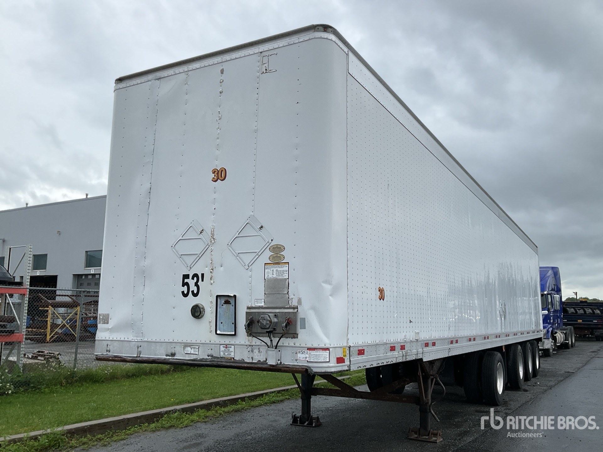 2013 Great Dane 53 FT X 102 IN SLIDING QUAD/A
