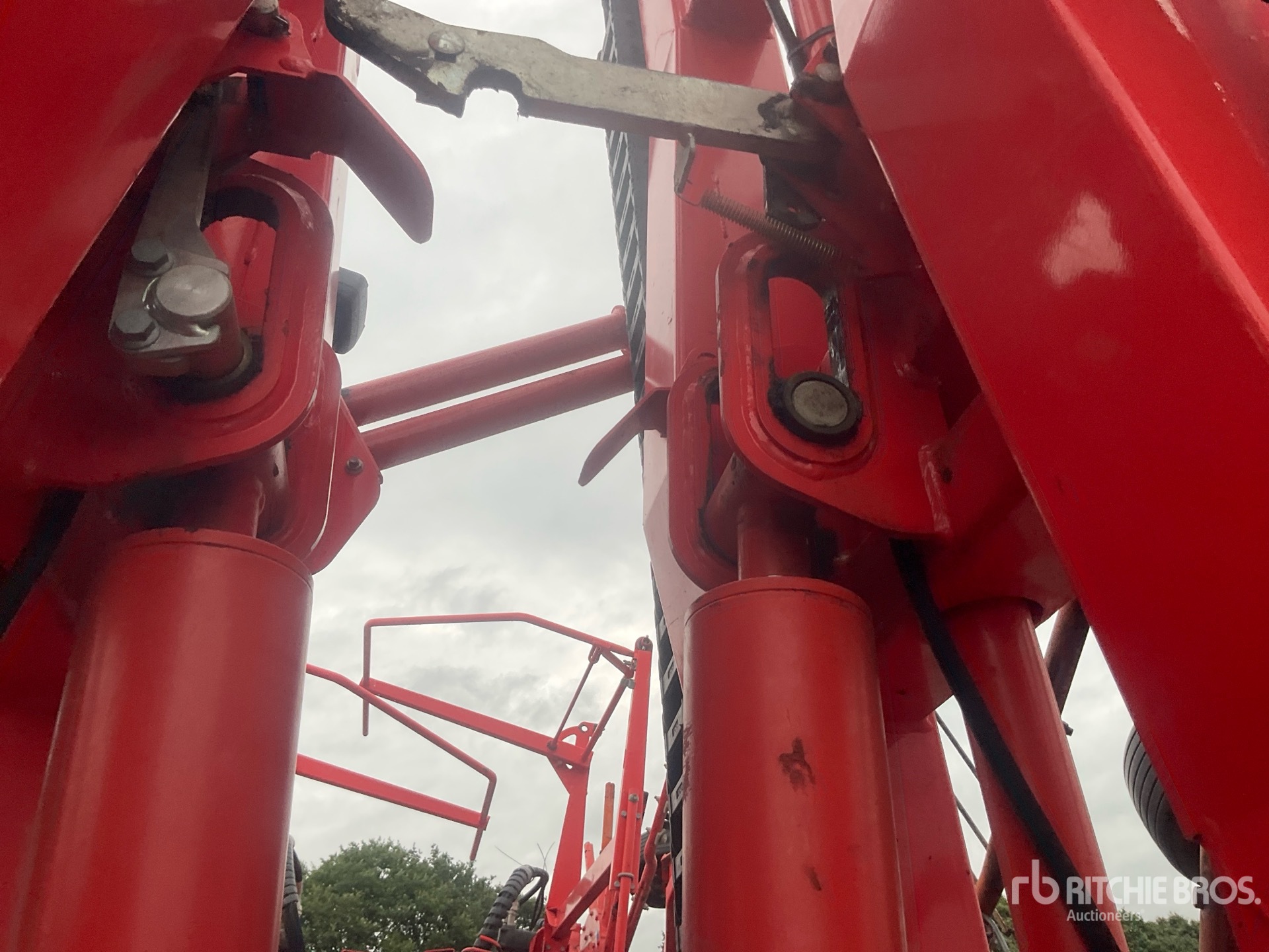2012 Kuhn GA 15031