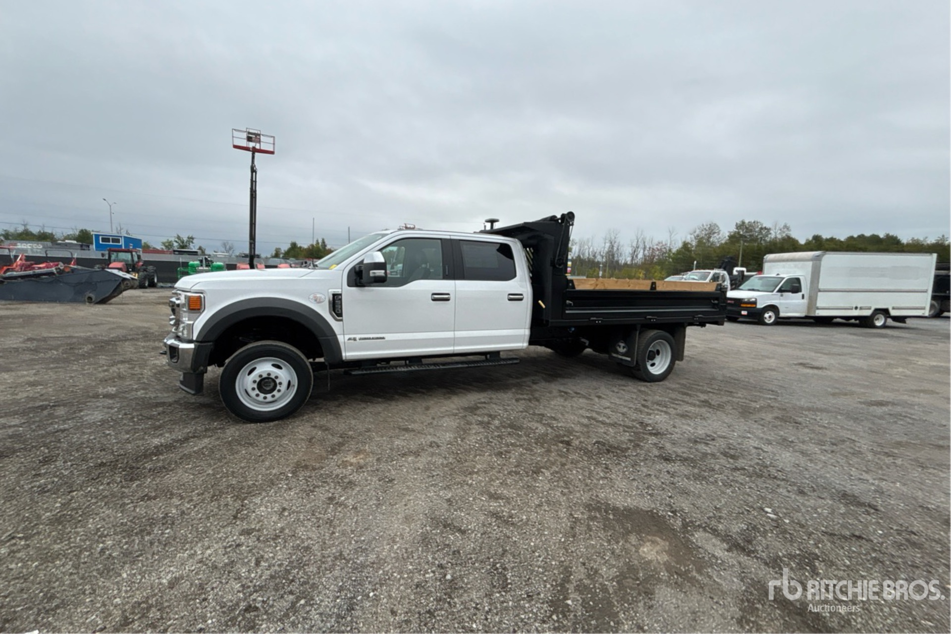2021 Ford F-550
