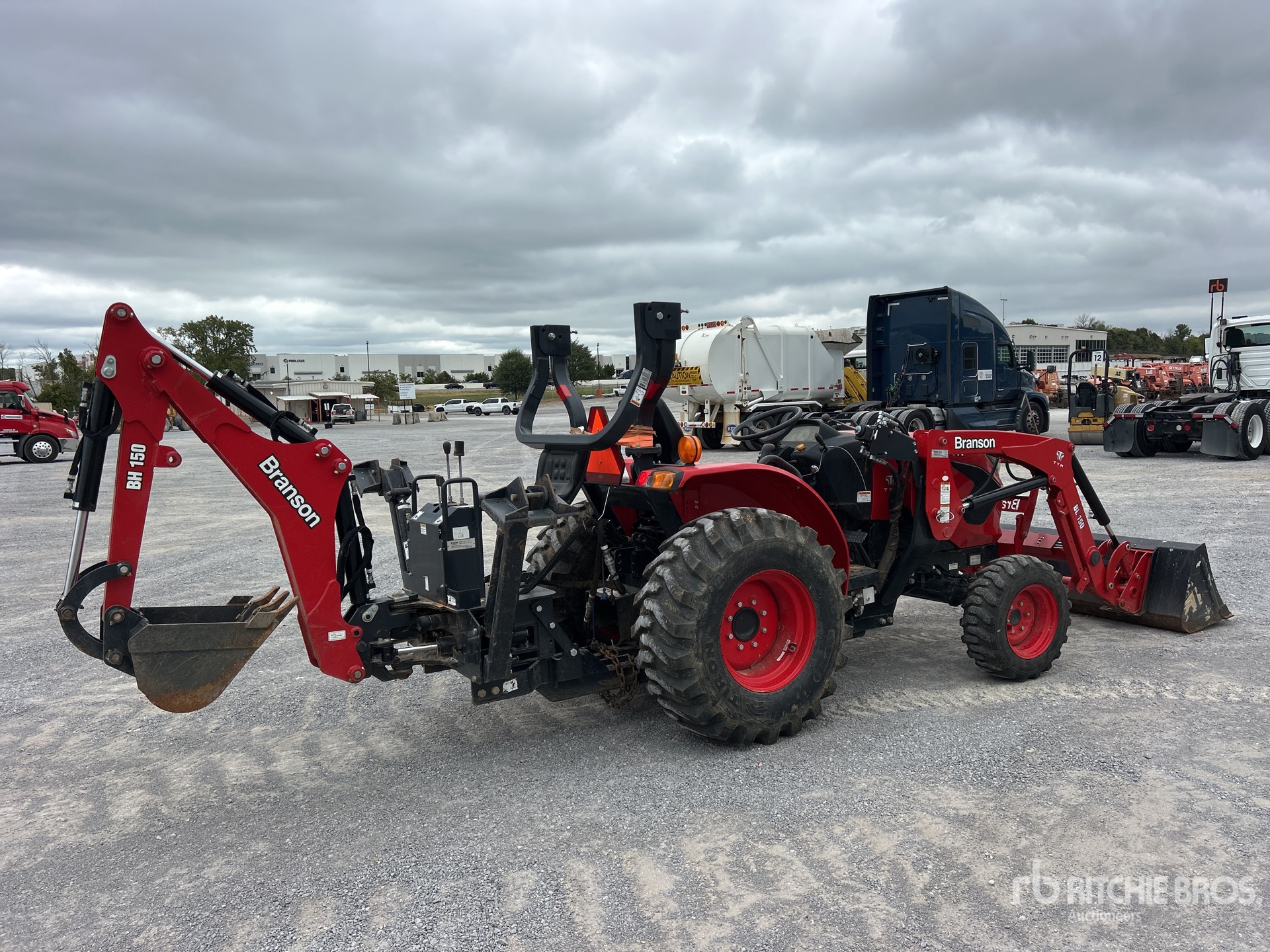 2023 Branson 3151R