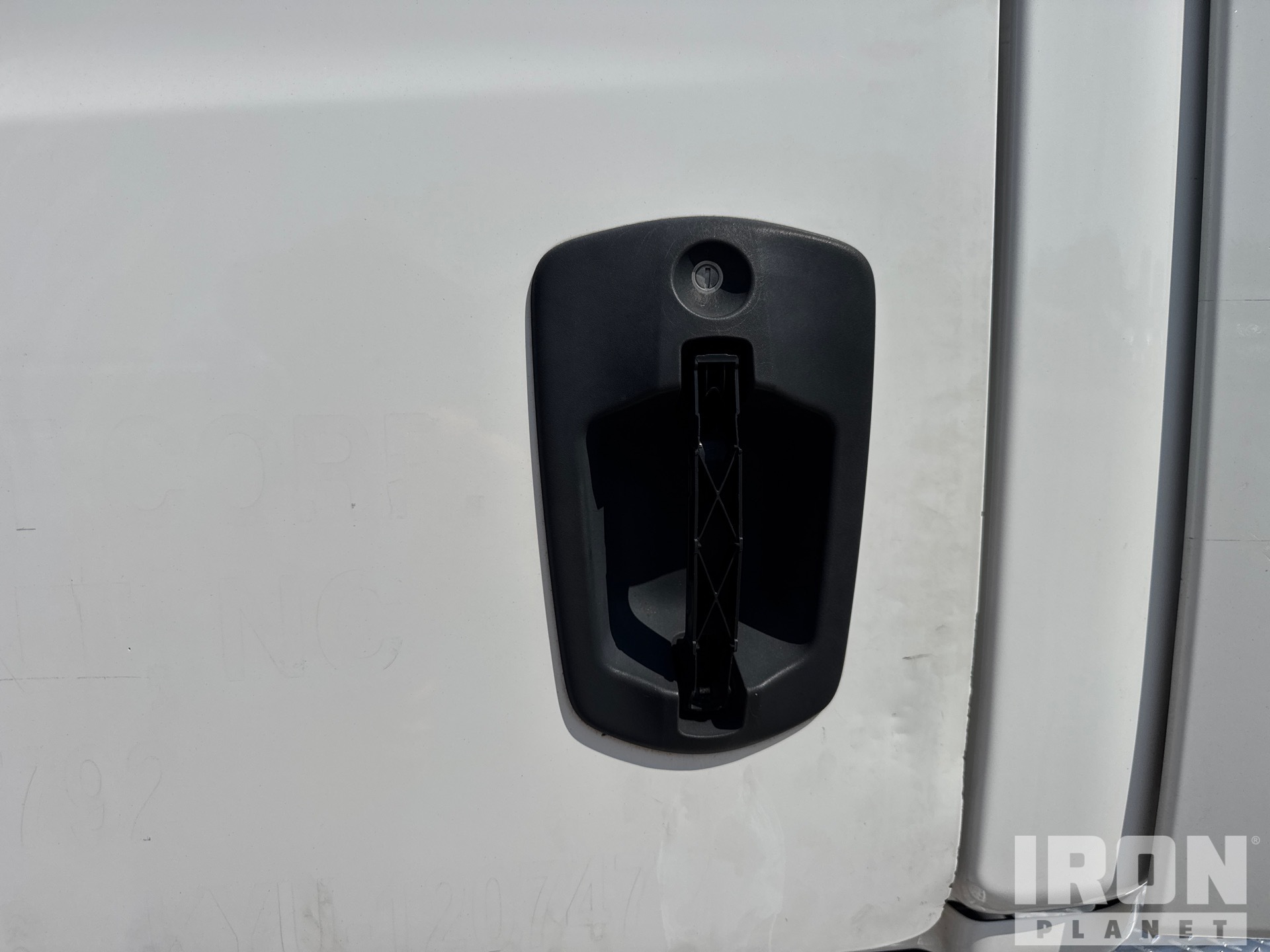 2020 Freightliner CASCADIA 126
