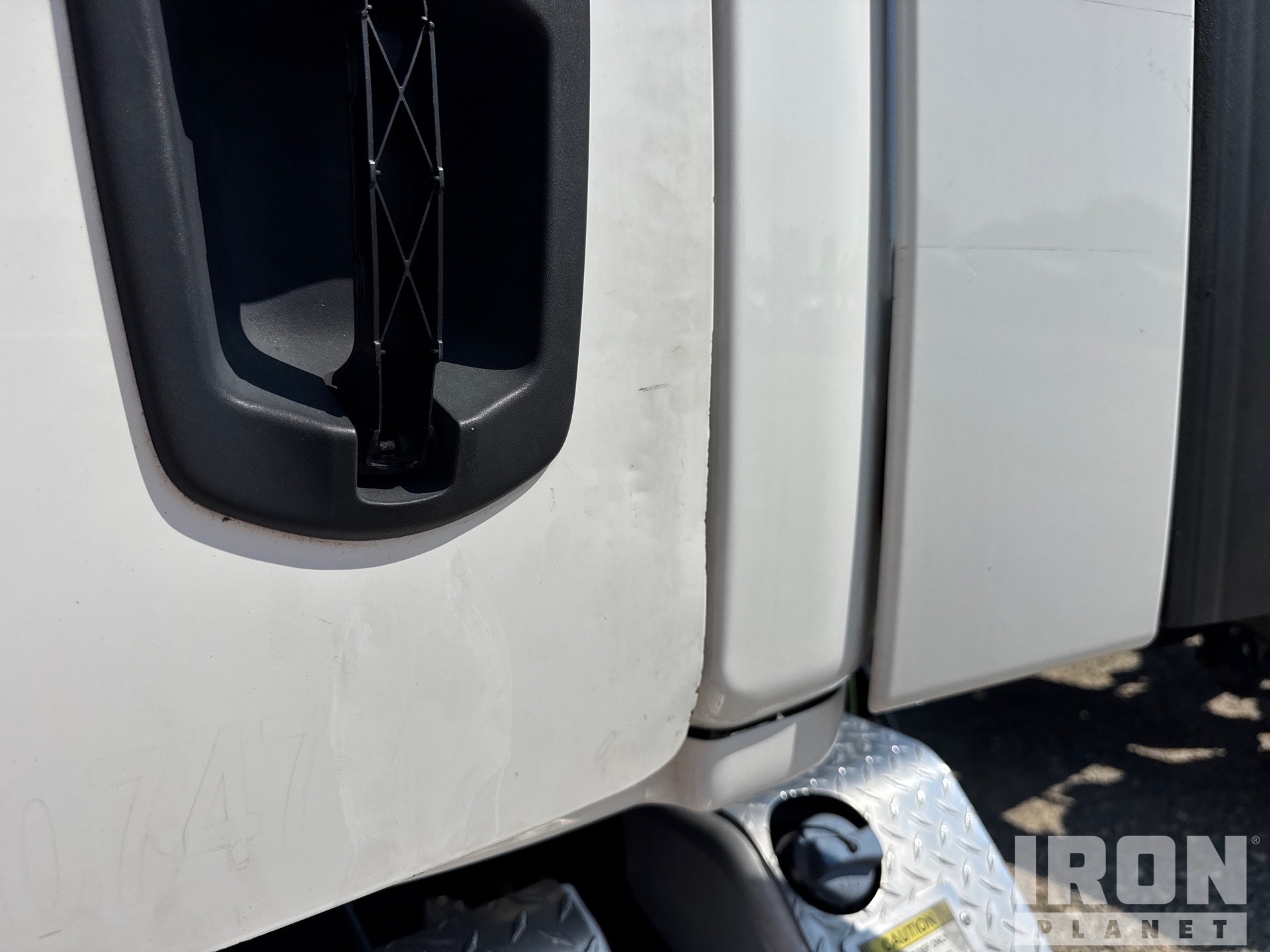 2020 Freightliner CASCADIA 126