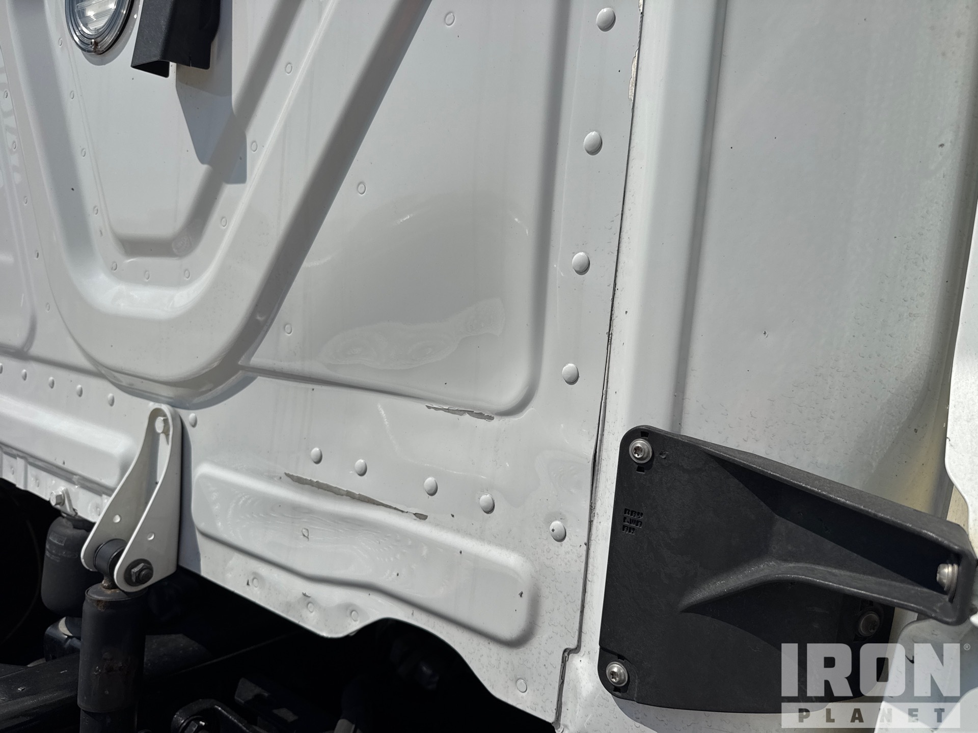 2020 Freightliner CASCADIA 126