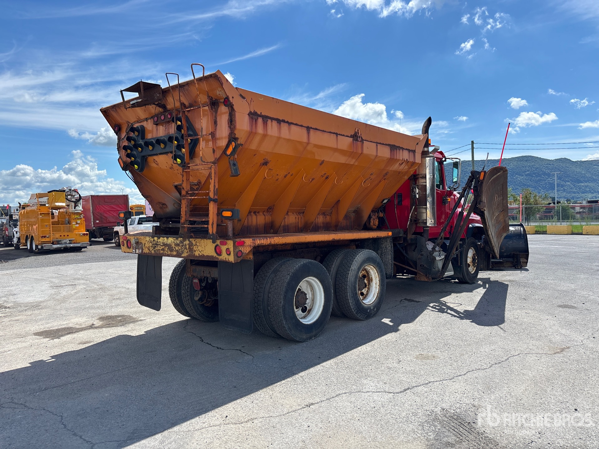 2012 International PAYSTAR 5500I