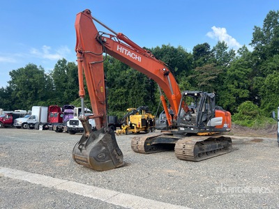 【Ricco】 2023 Hitachi ZX210LC-6 Tracked Excavator | Ritchie Bros. Auctioneers