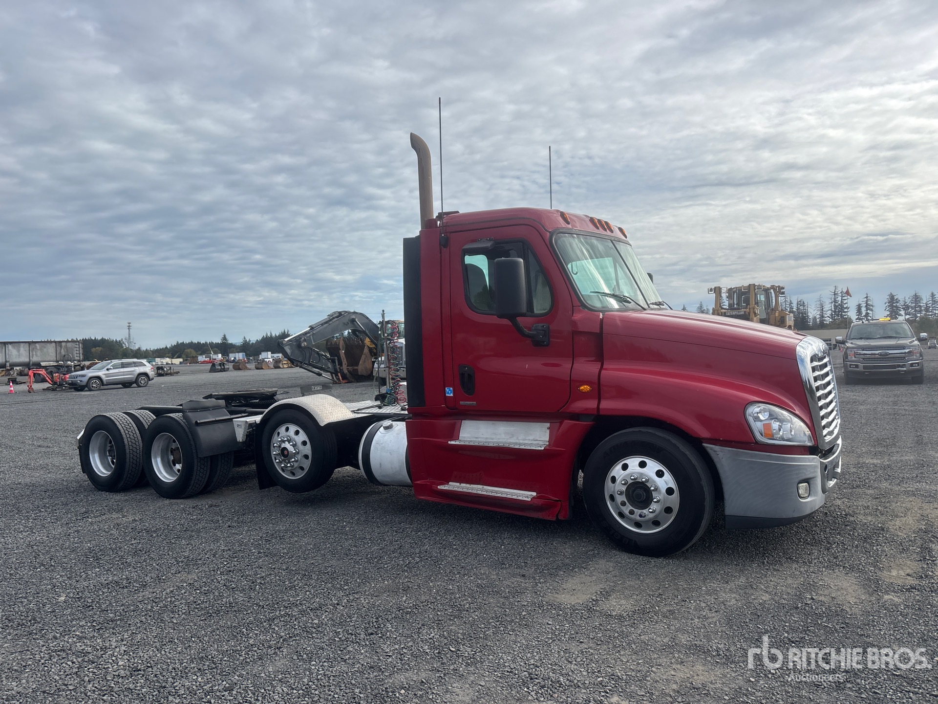 2015 Freightliner CASCADIA 125