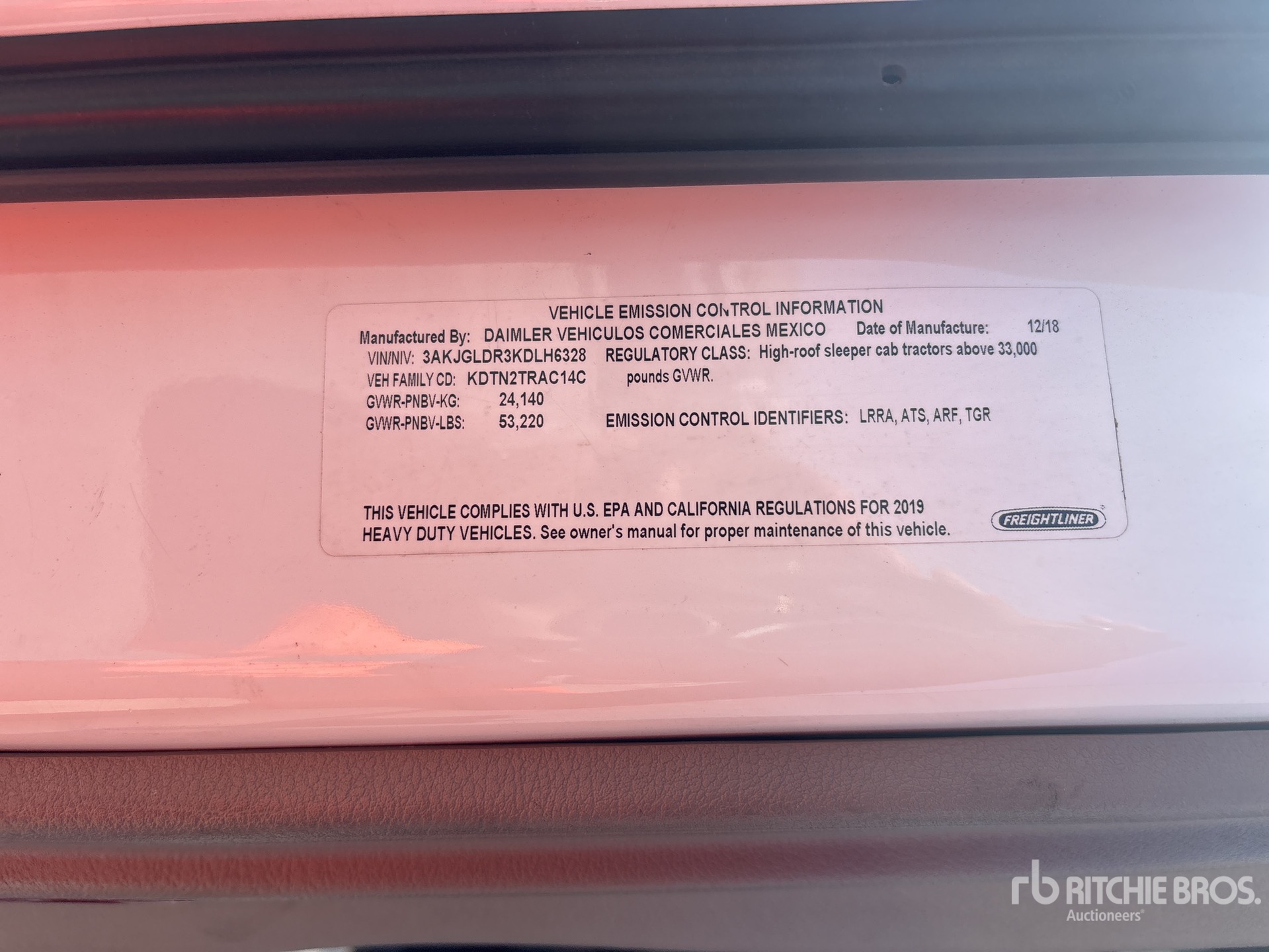 2019 Freightliner CASCADIA 125