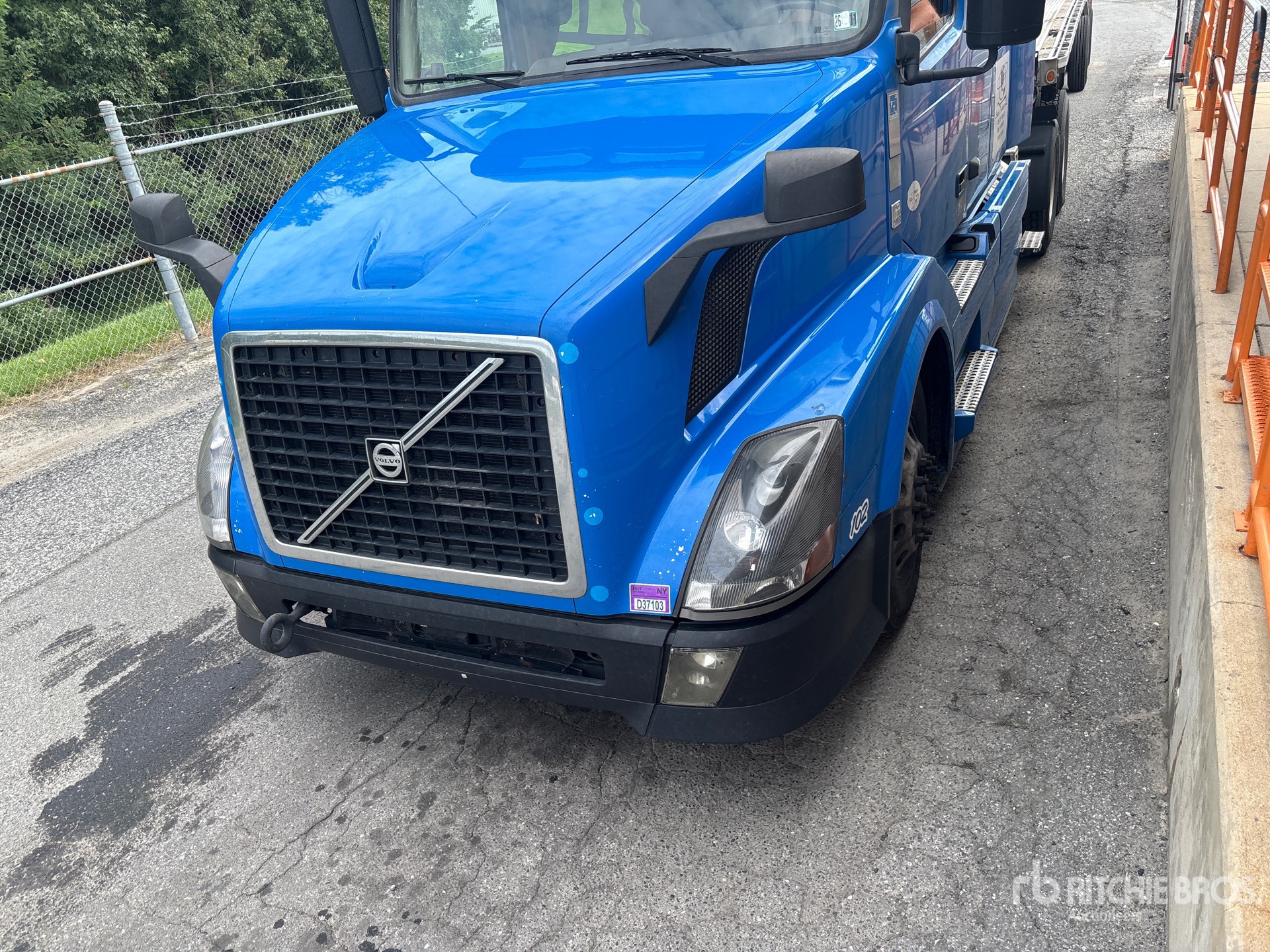 2017 Volvo VNL670