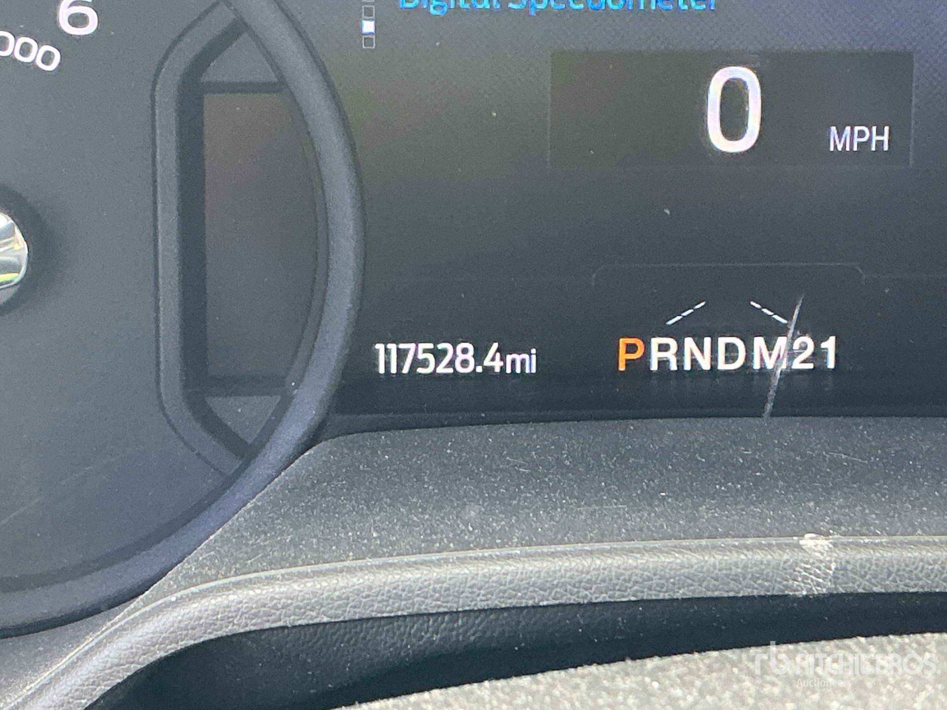 2023 Ford E-350