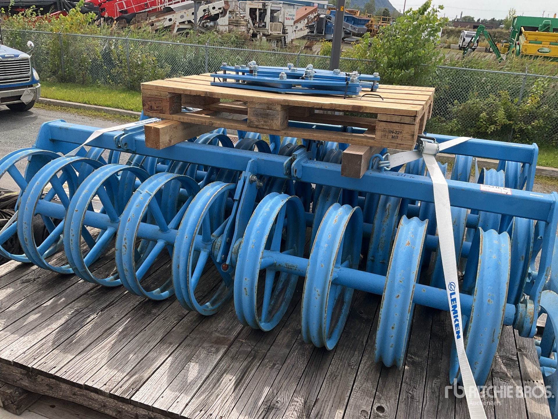 Lemken Pair of Double Profile Ring
