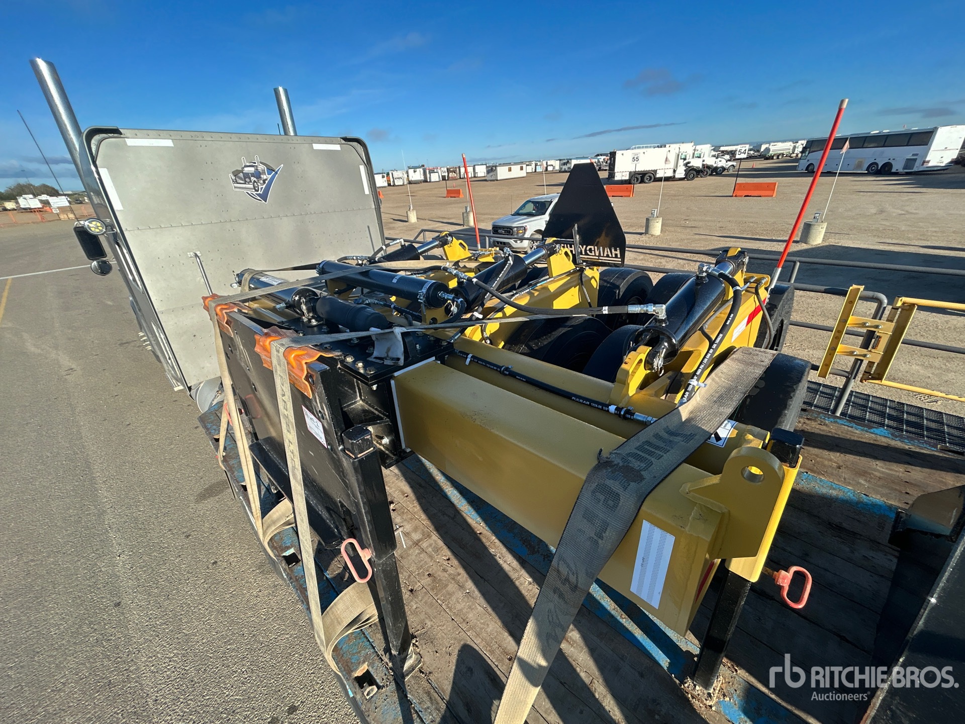2023 Handy Hitch 84 IN MOTOR GRADER PACKER