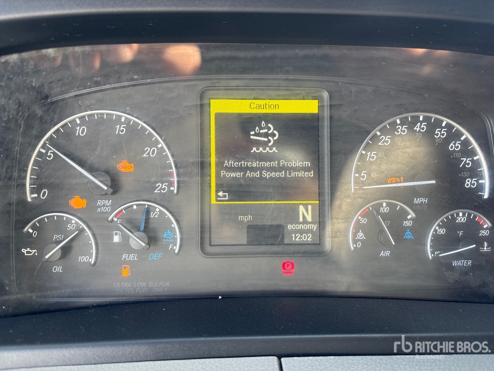 2019 Freightliner CASCADIA 126