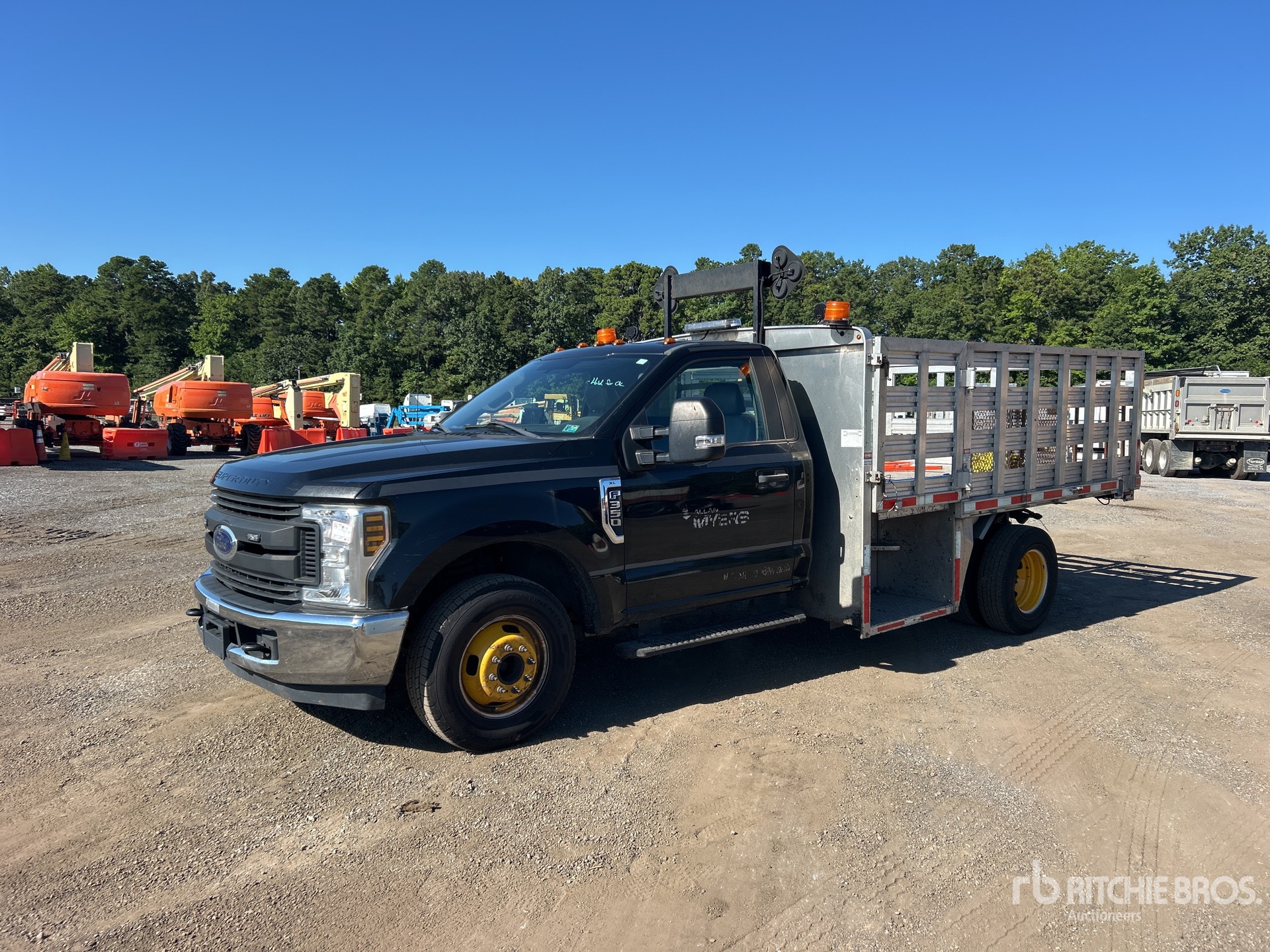 Aspect général with Image, coin avant gauche