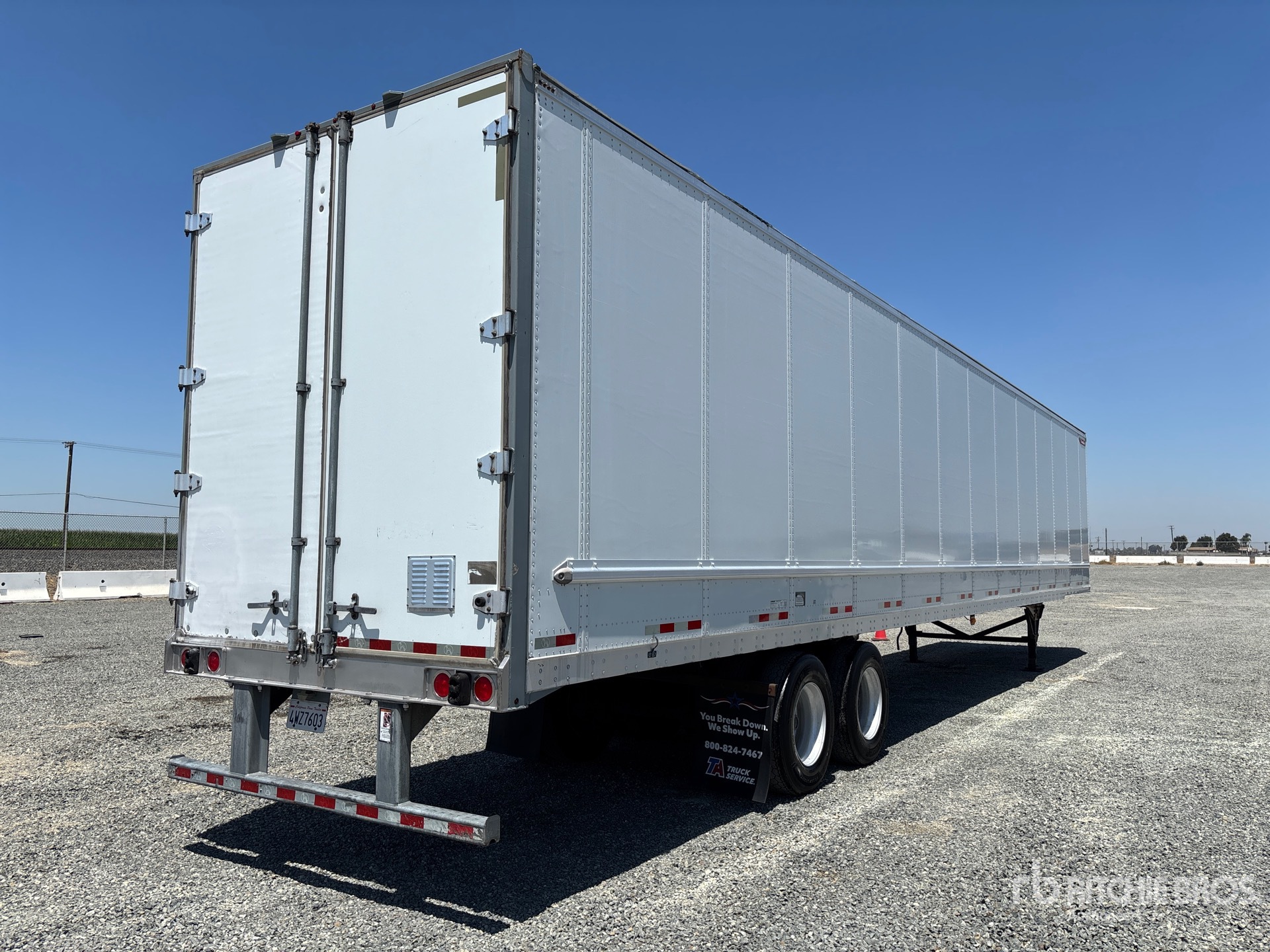 General Appearance with Picture, Right Rear Corner