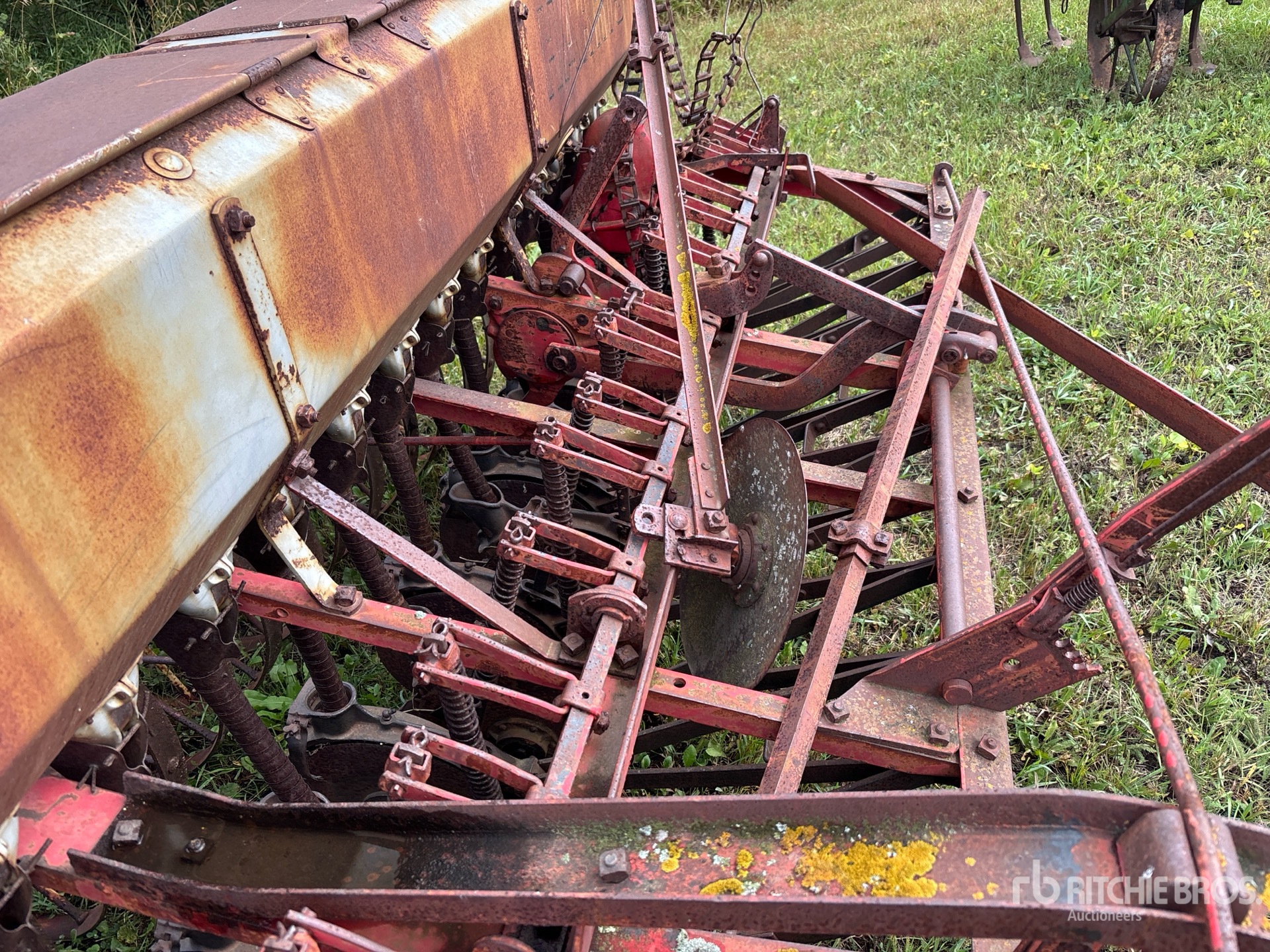 Massey Harris 12 FT