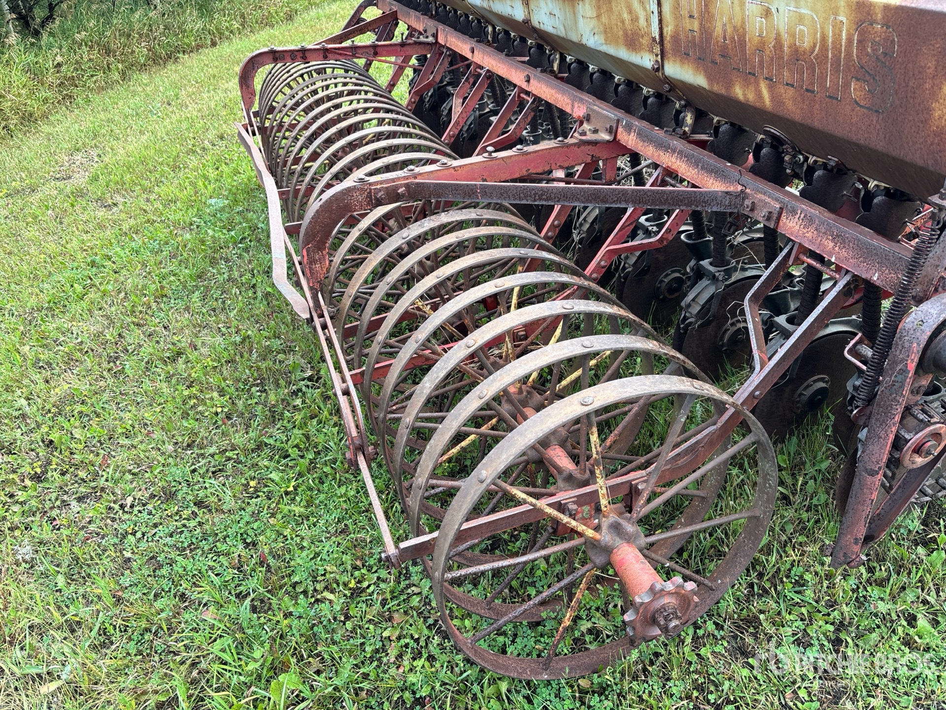 Massey Harris 12 FT