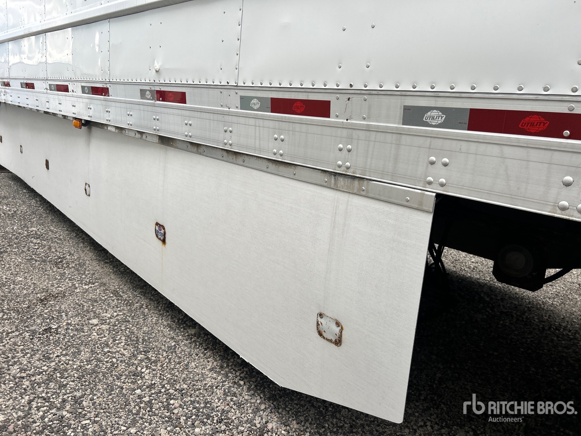 2014 Utility 53 ft x 102 in T/A