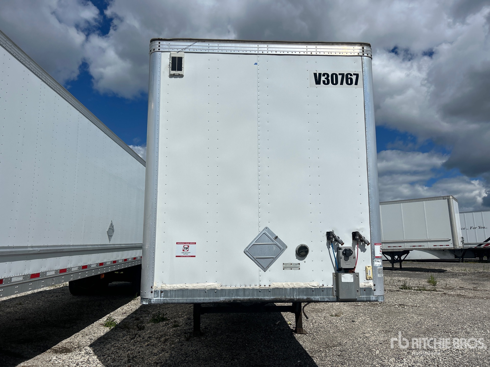 2013 Vanguard 53 FT X 102 IN T/A