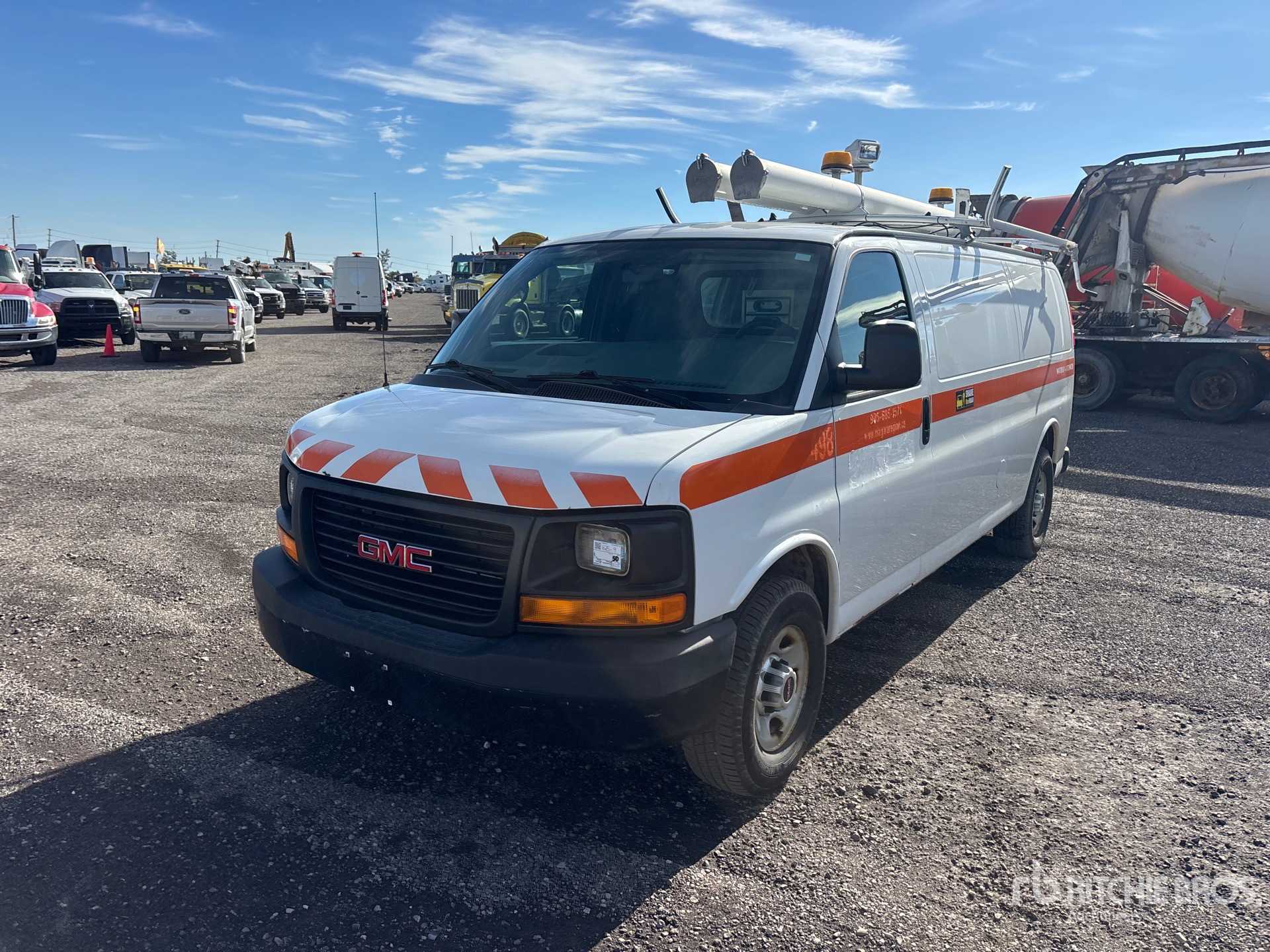 2015 GMC SAVANA 2500