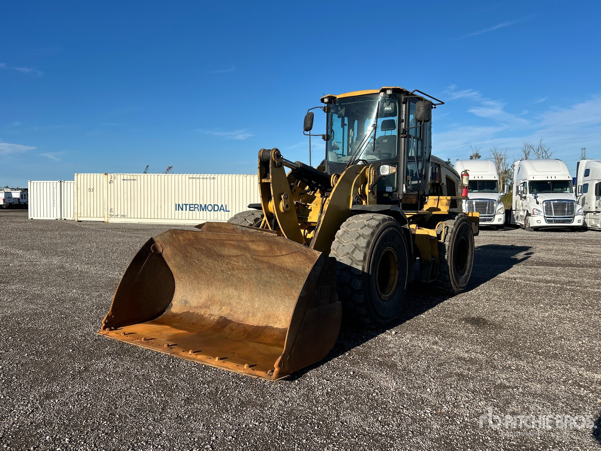 Photo of 2015 Caterpillar 930K