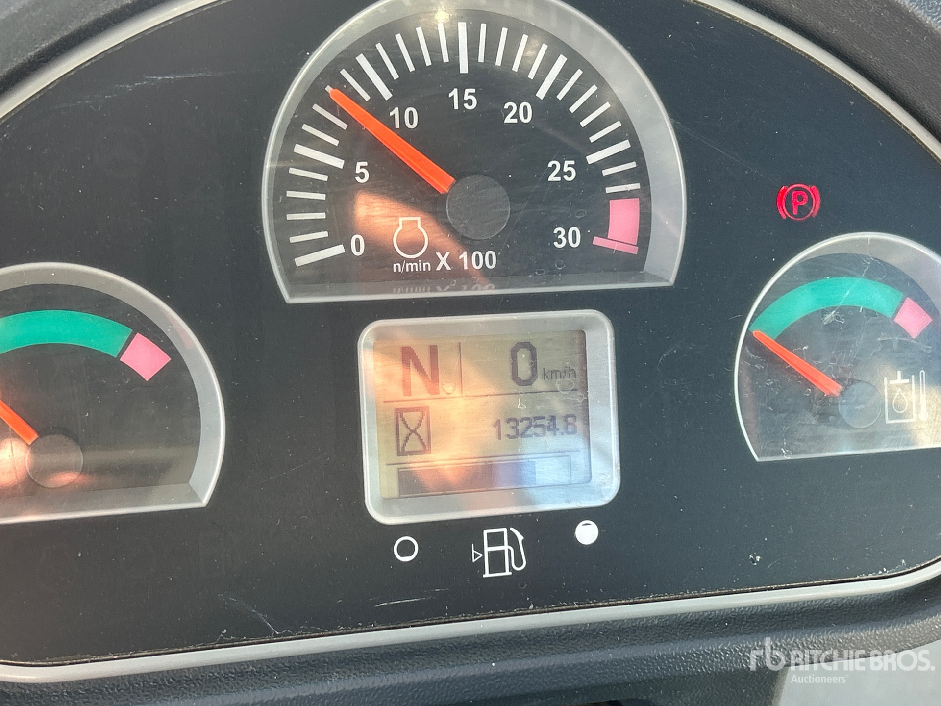 2015 Caterpillar 930K