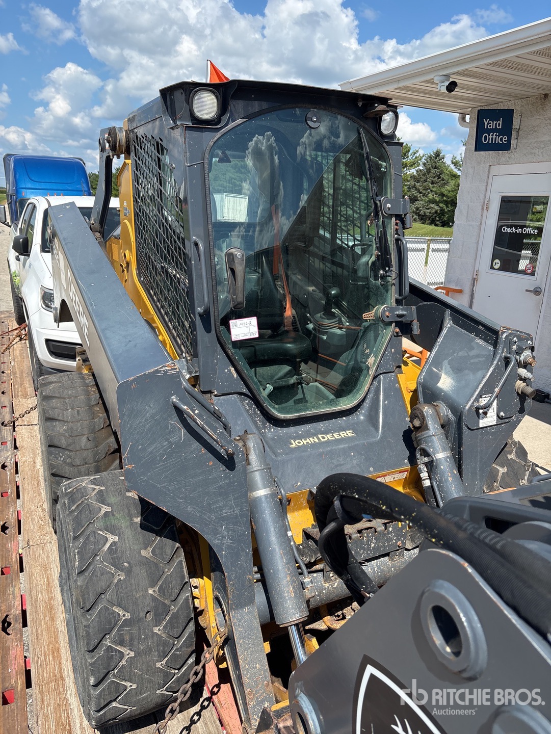 2019 John Deere 332G