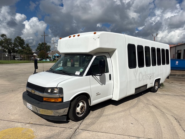 2020 Chevrolet G4500 Express 4x2 28-Seat Transit Bus 2020 Chevrolet G4500 Express 4x2 28-Seat Transit Bus