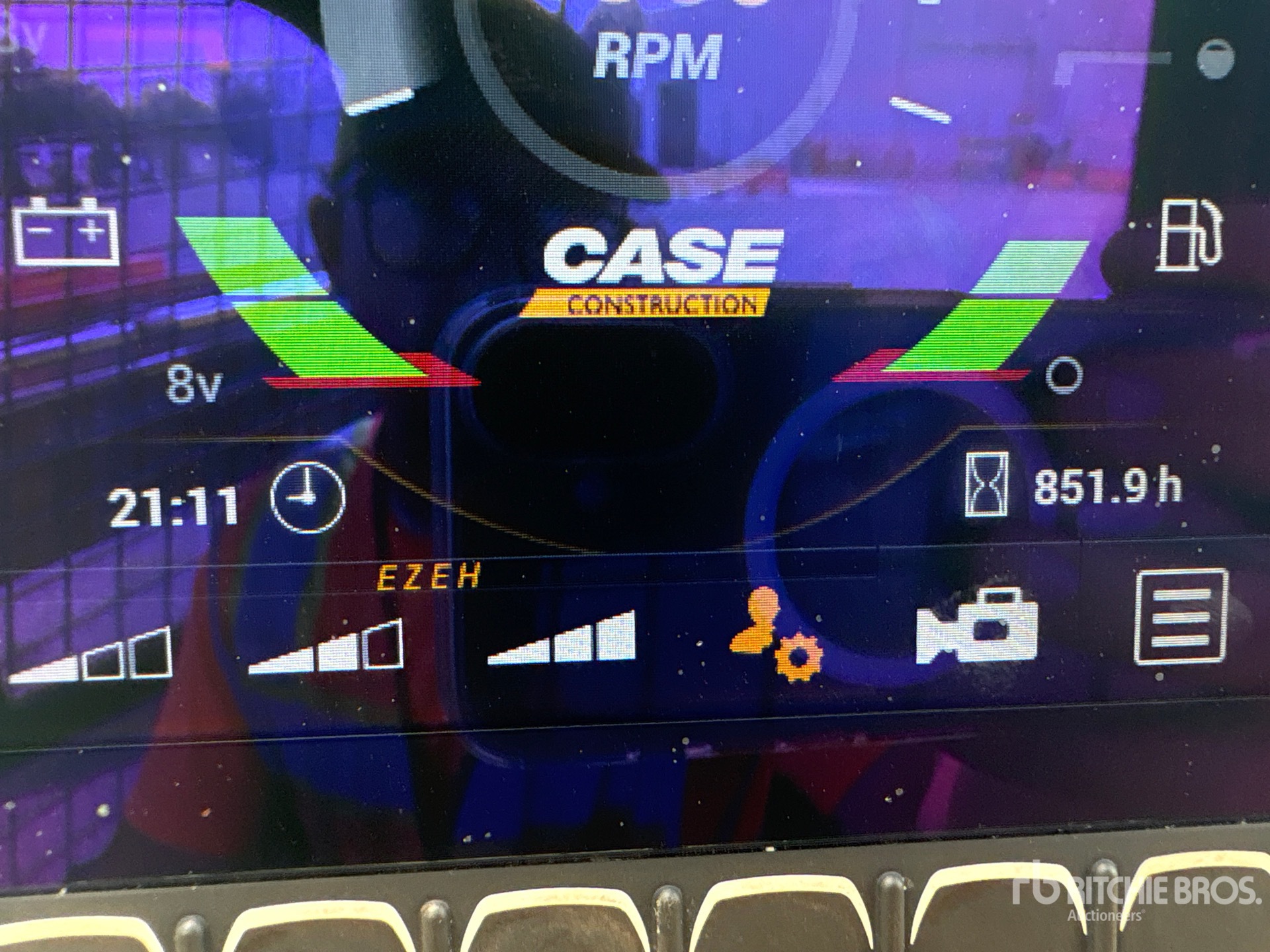 2020 Case TR270B