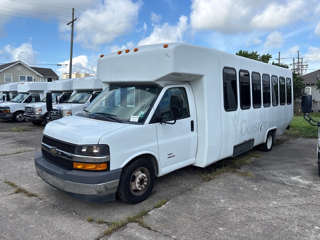 2020 Chevrolet G4500 Express 4x2 28-Seat Transit Bus 2020 Chevrolet G4500 Express 4x2 28-Seat Transit Bus