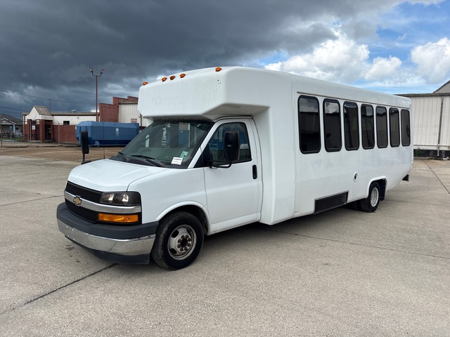 2020 Chevrolet G4500 Express 4x2 29-Seat Transit Bus 2020 Chevrolet G4500 Express 4x2 29-Seat Transit Bus