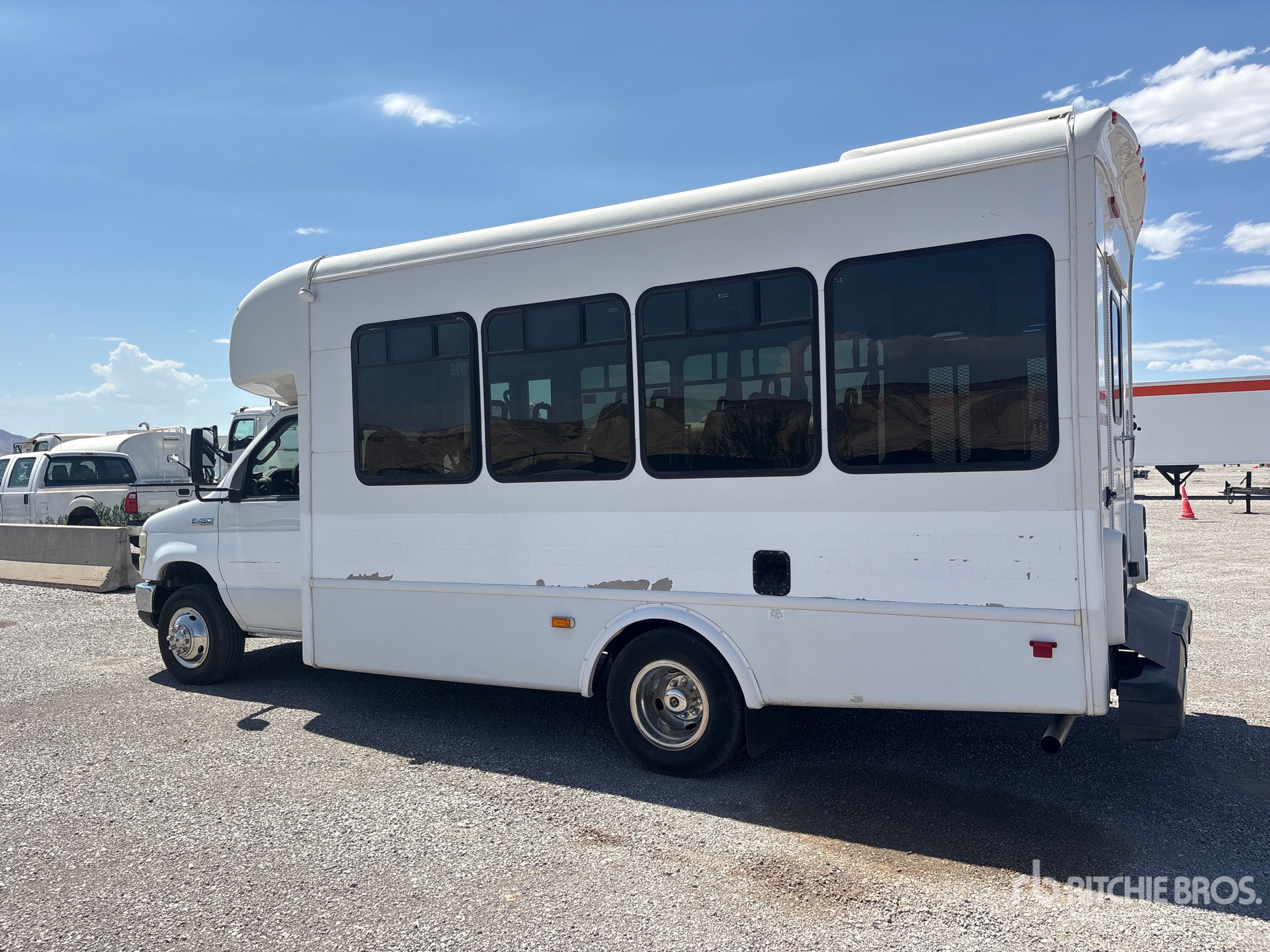 2012 Ford E-450