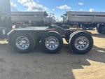 4 Underbody - Truck with