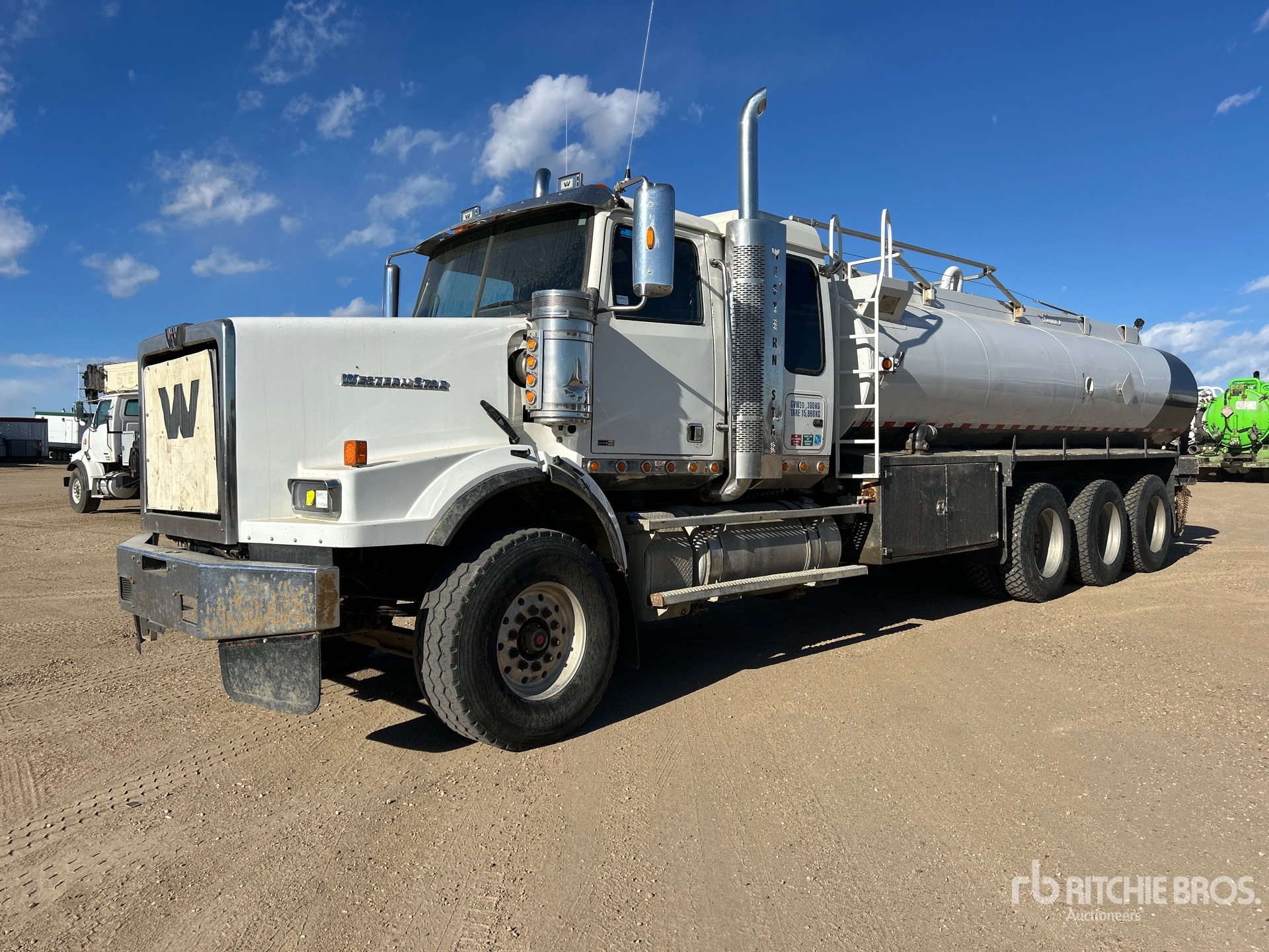 Photo of 2011 Western Star 4900