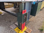 Carrier with Stabilizer Jacks