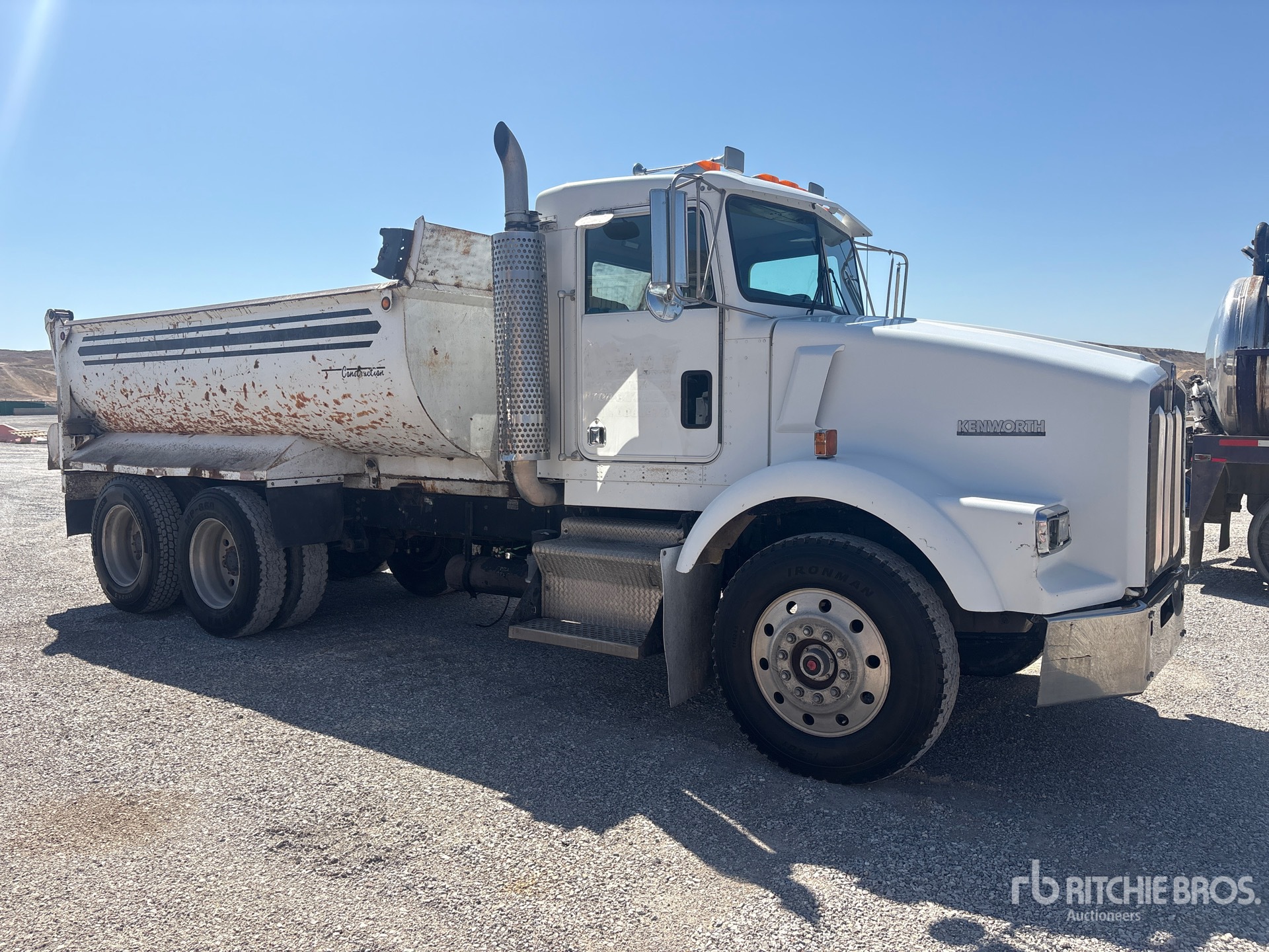 1990 Kenworth T800