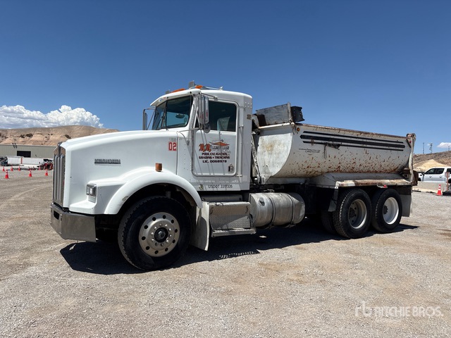 1990 Kenworth T800 T/A Dump Truck