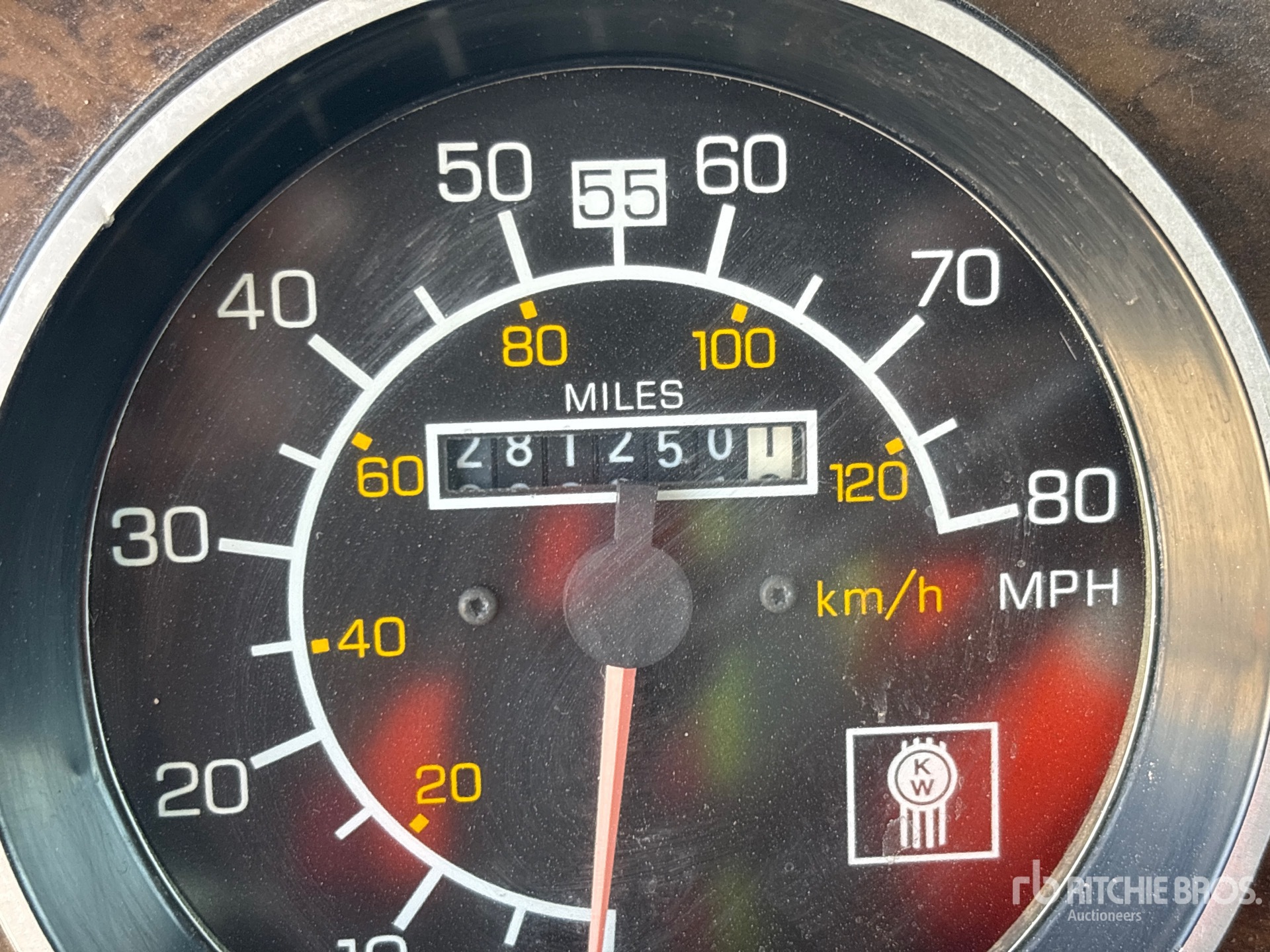 1990 Kenworth T800
