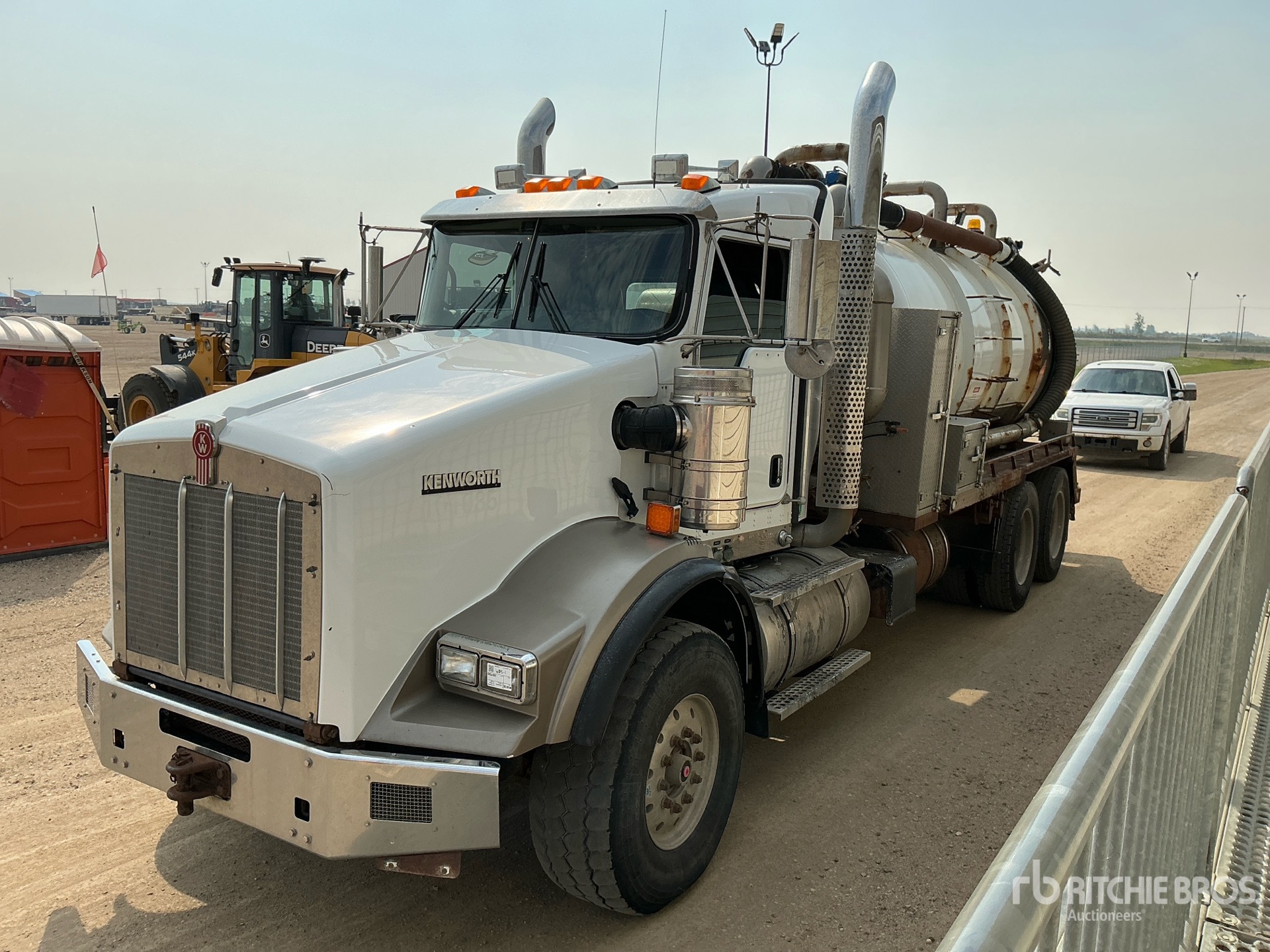 Photo of 2015 Kenworth T800
