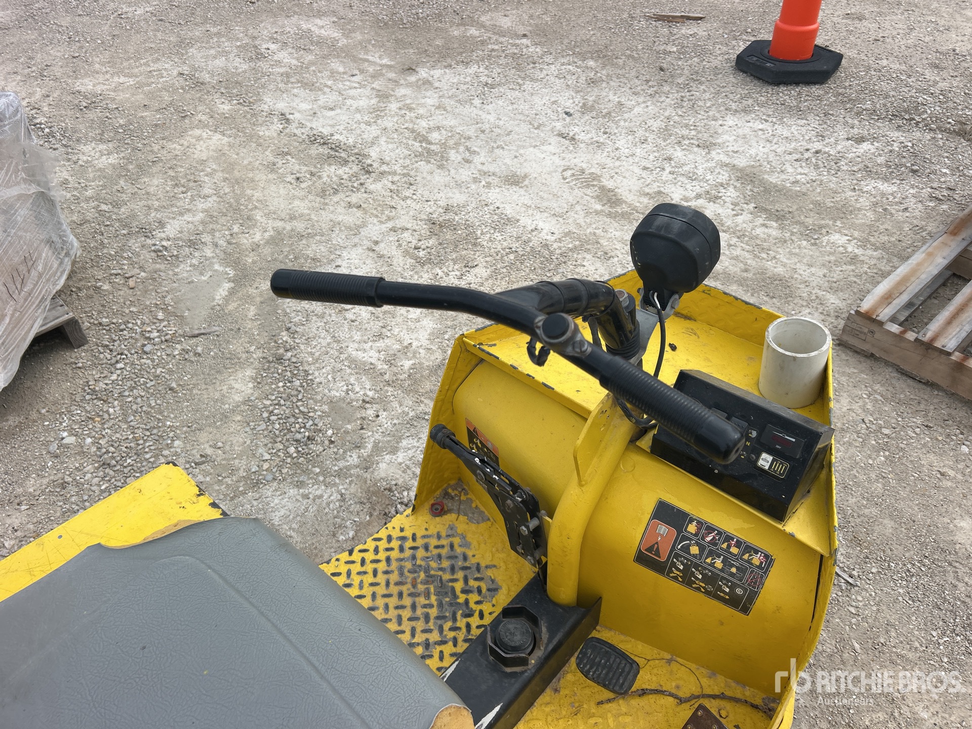 Cushman ELECTRIC