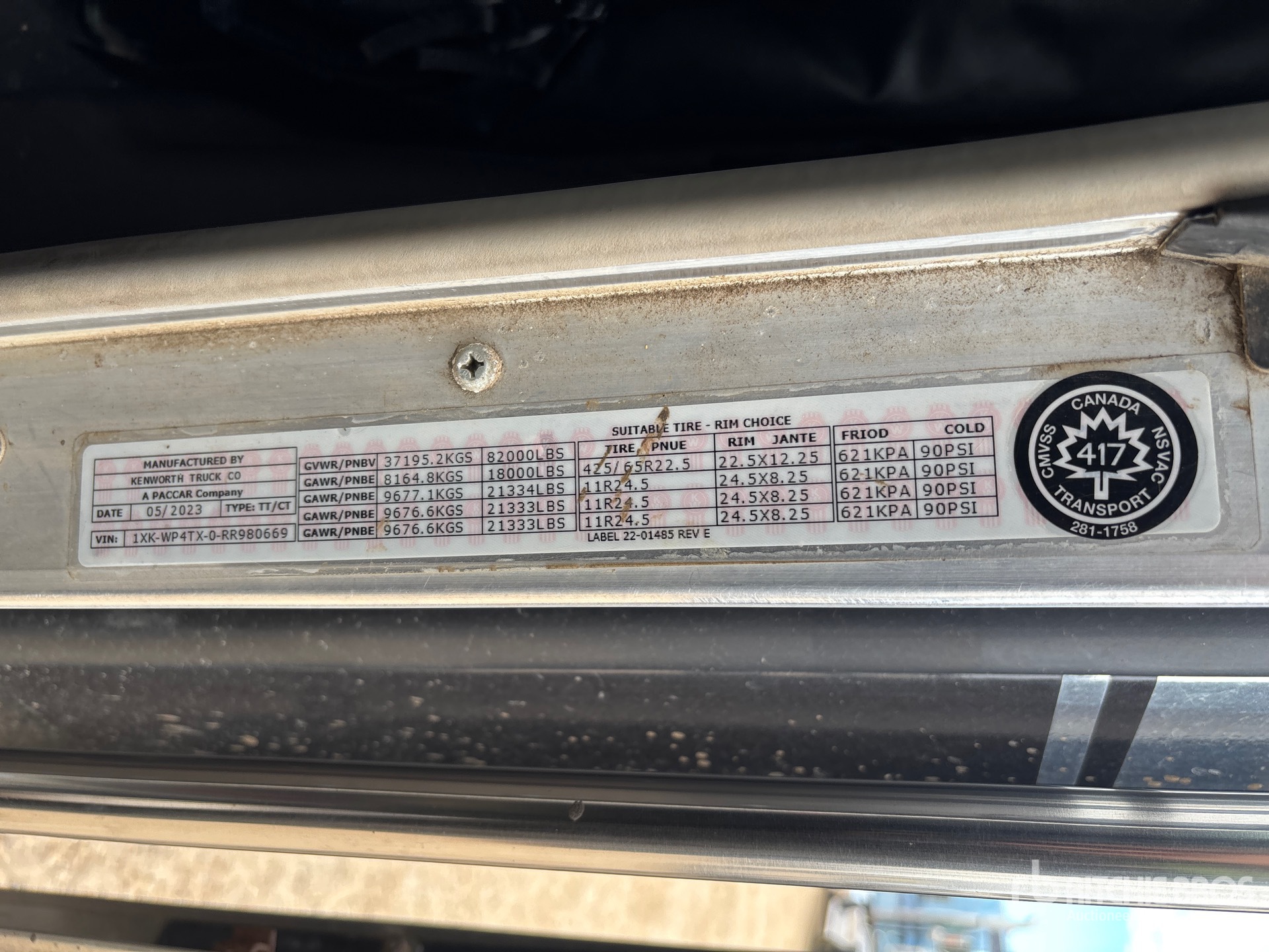 2024 Kenworth W900