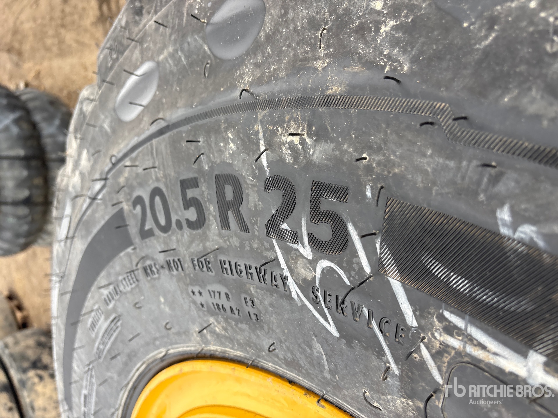 Continental QUANTITY OF (4) 20.5R25 - FITS  ...