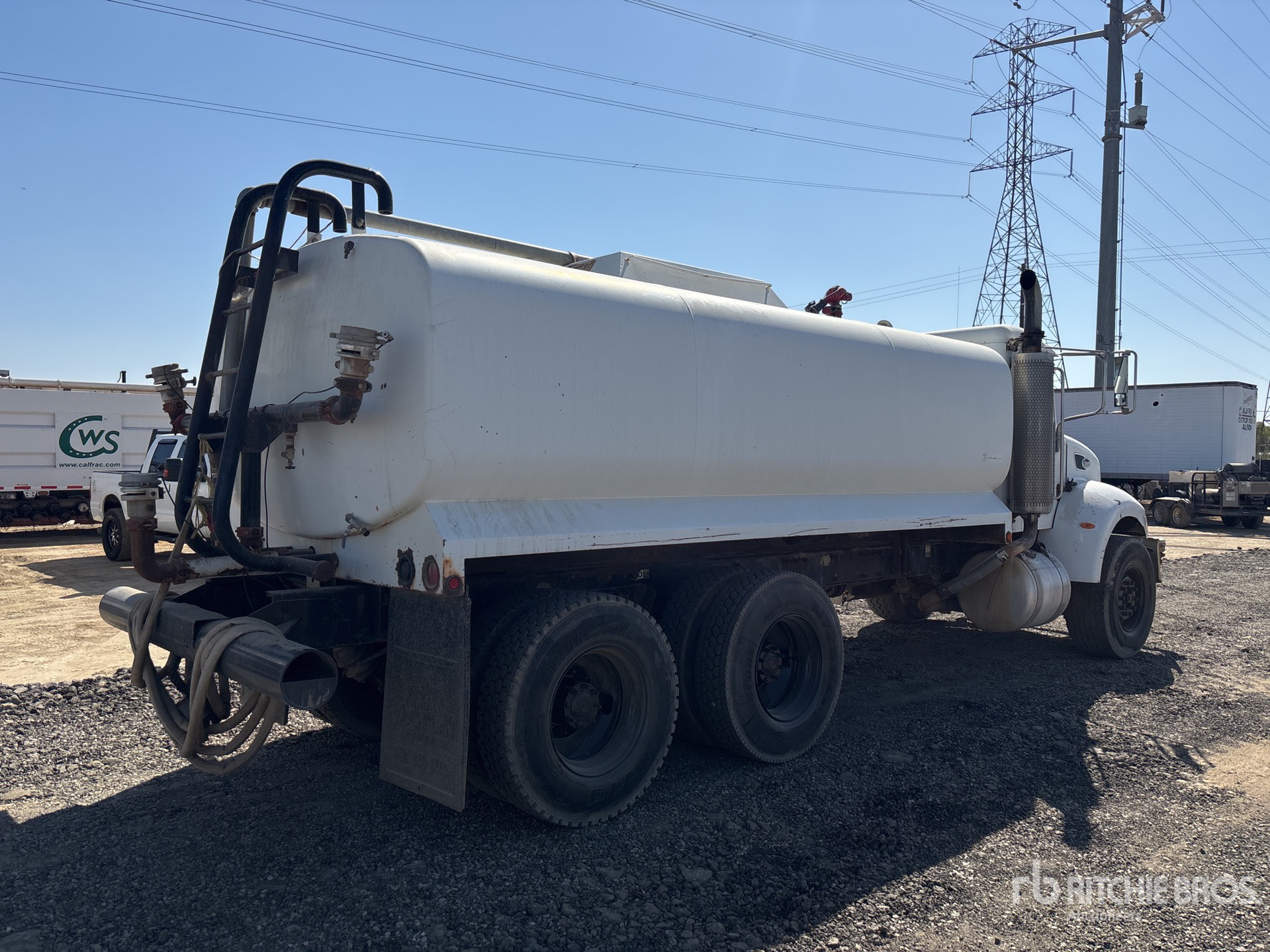 2006 Peterbilt 335